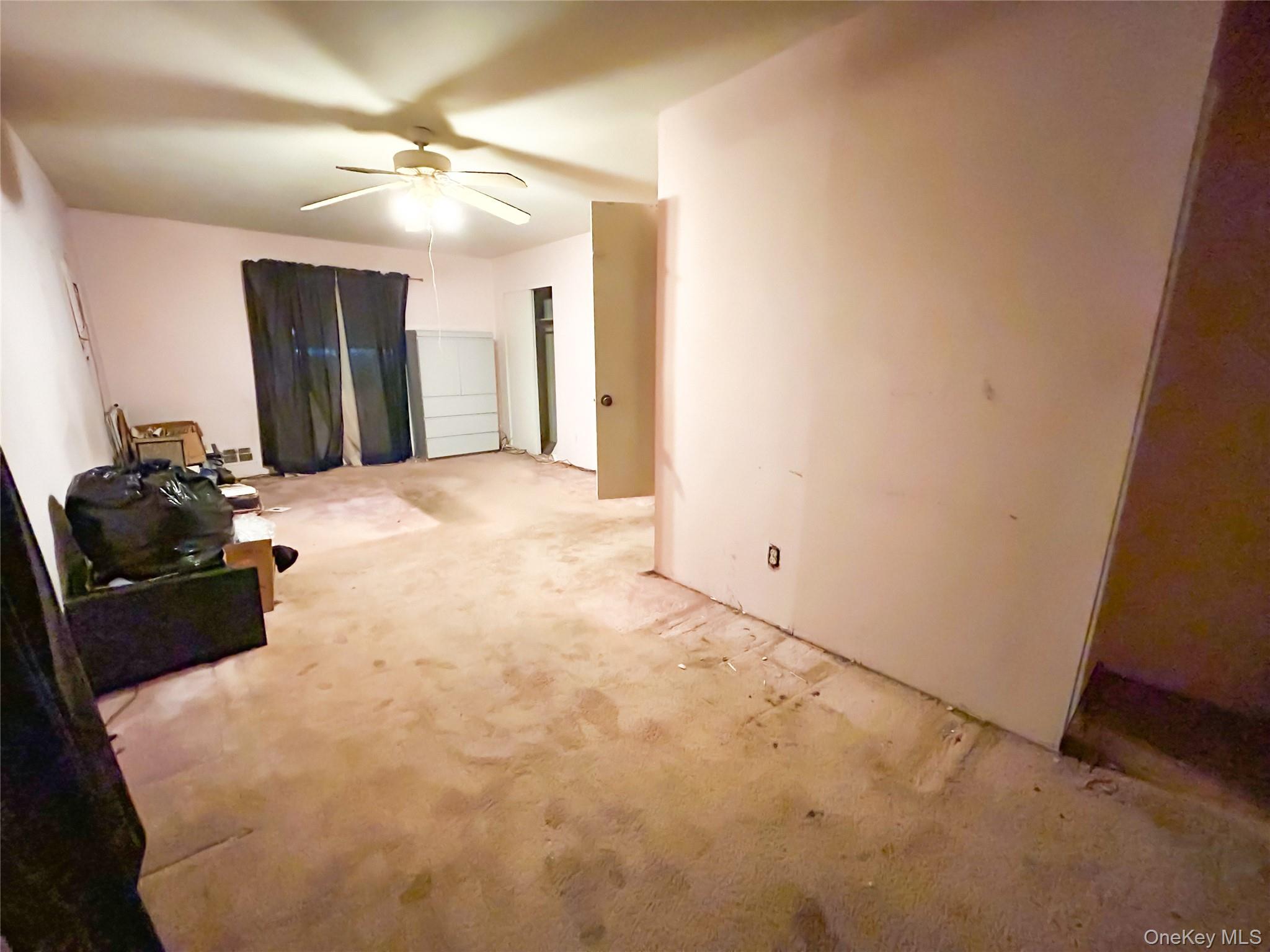 #4 photo, 10 Fountain Avenue, সাফোক কাউন্টি Selden , NY 11784