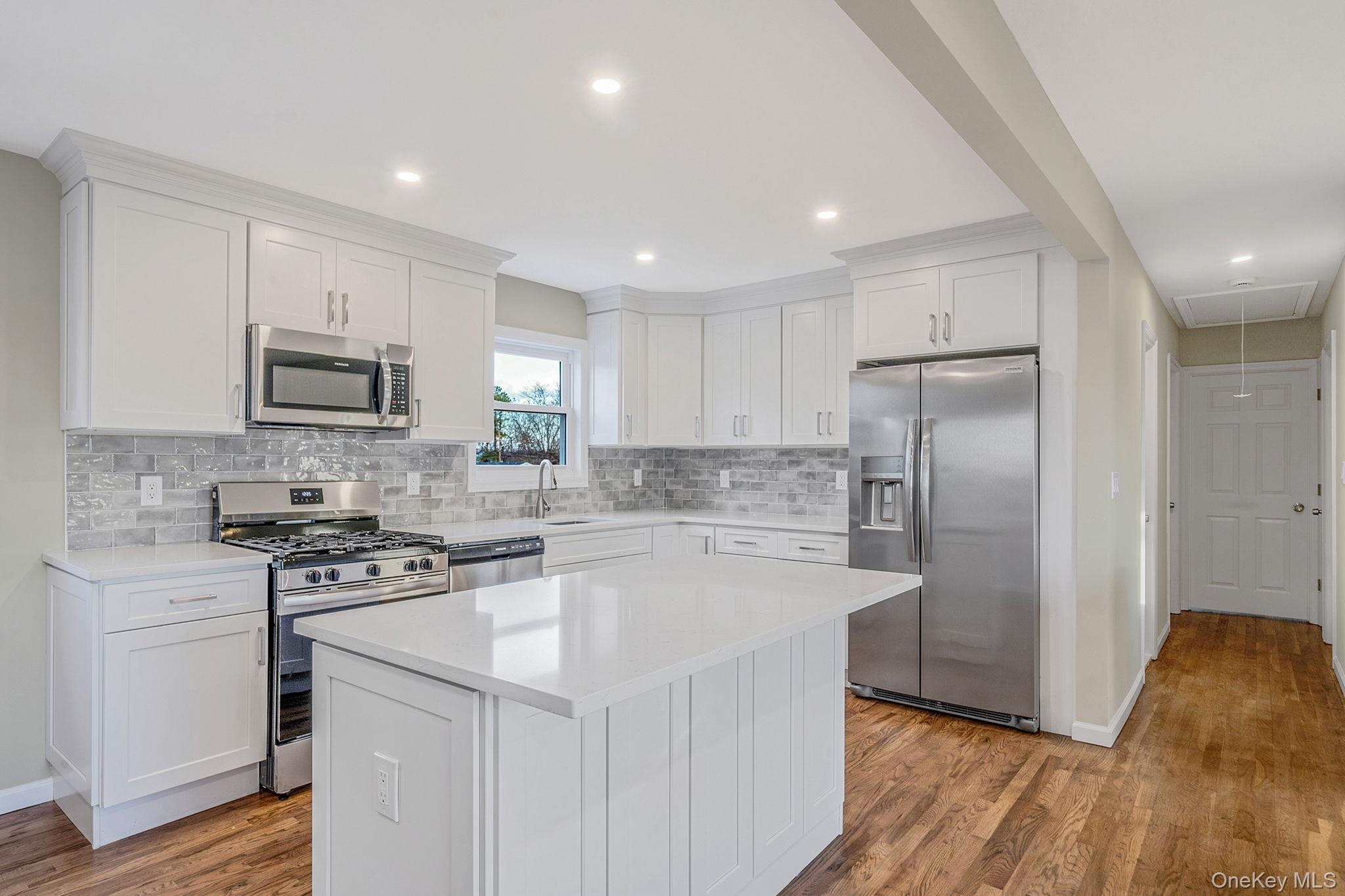 #20 photo, 3 Bellrose Avenue, Centereach , NY 11720