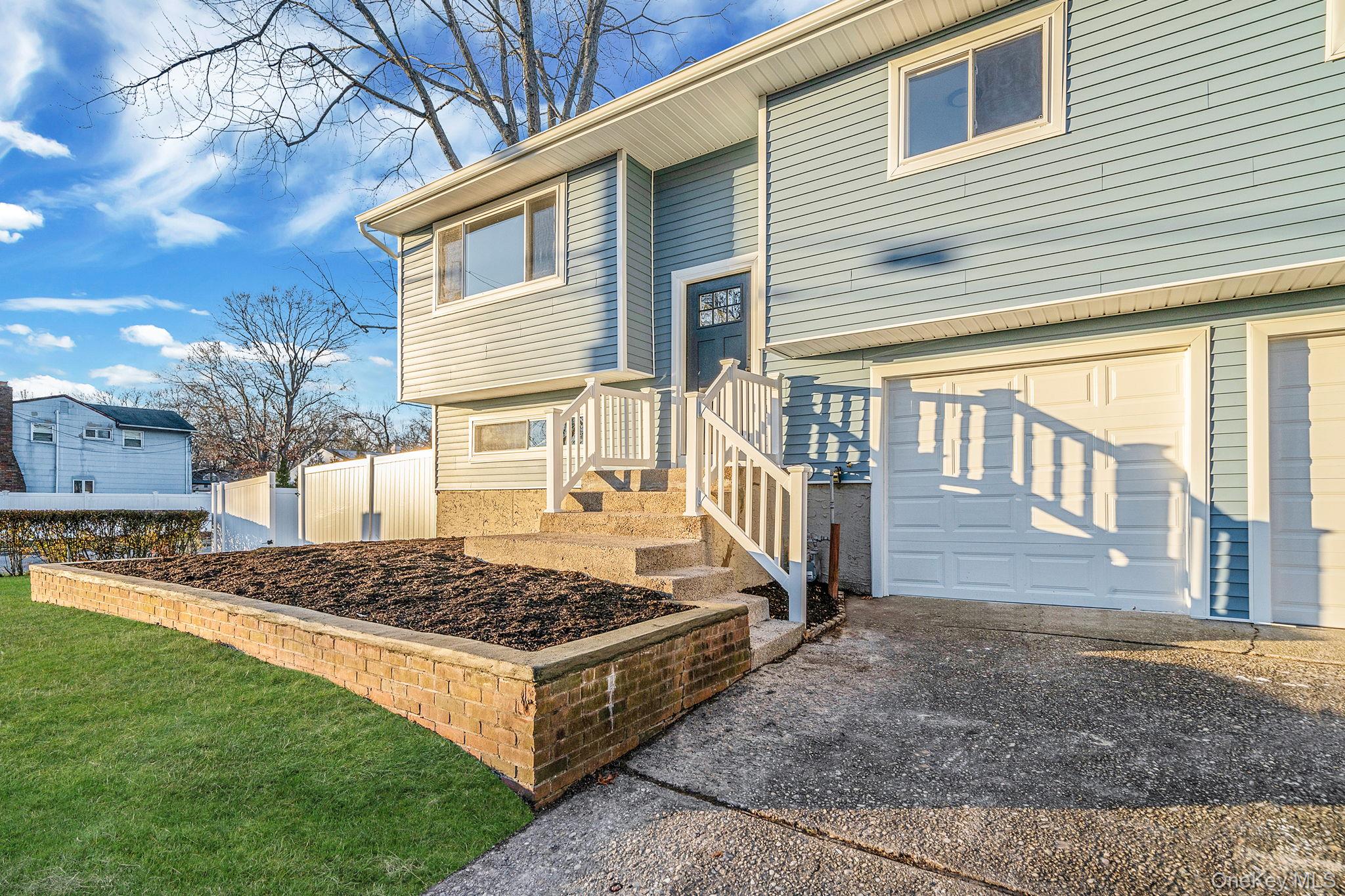 #5 photo, 3 Bellrose Avenue, Centereach , NY 11720