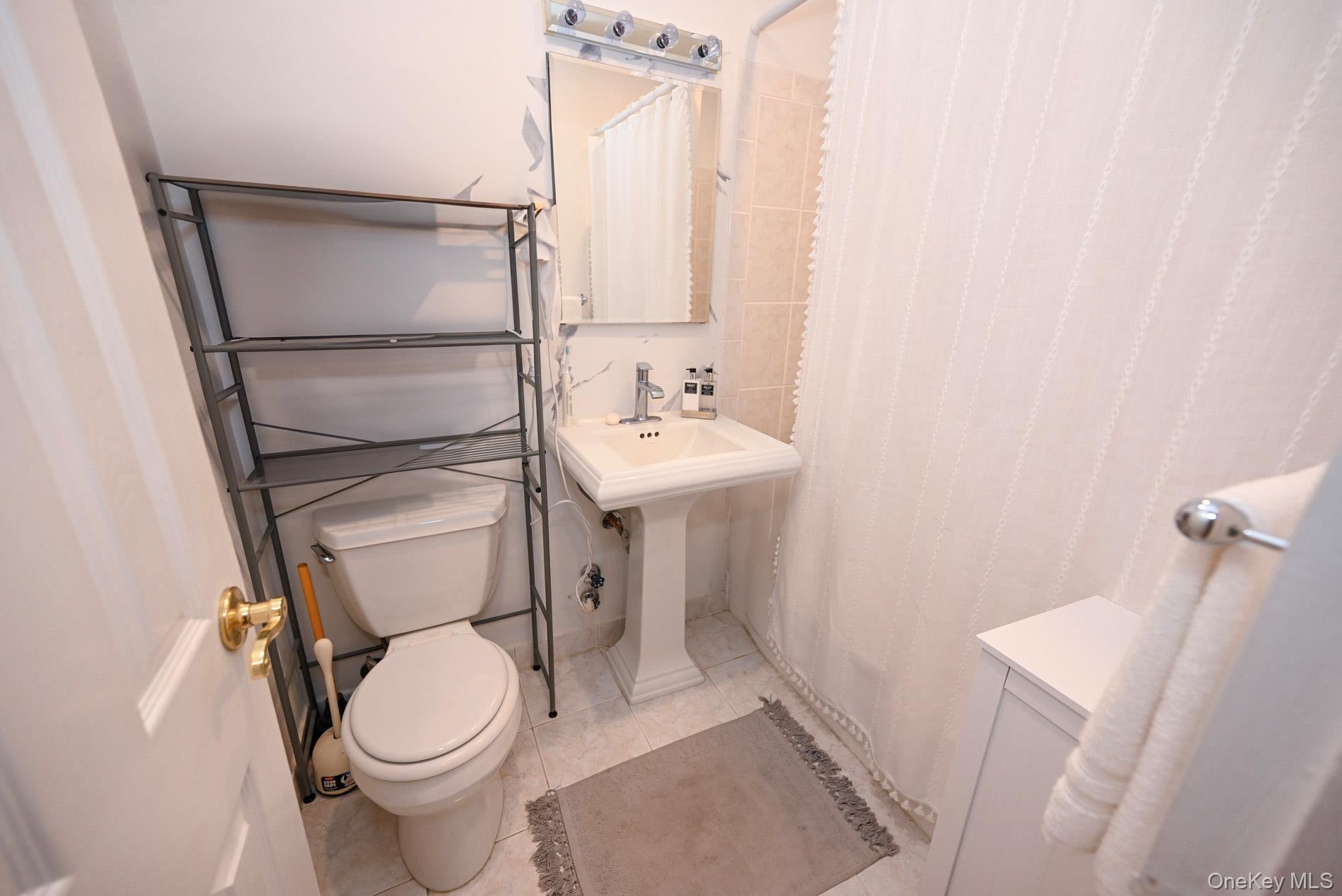 #10 photo, 200 Atlantic Avenue, מחוז נסאו Lynbrook , NY 11563