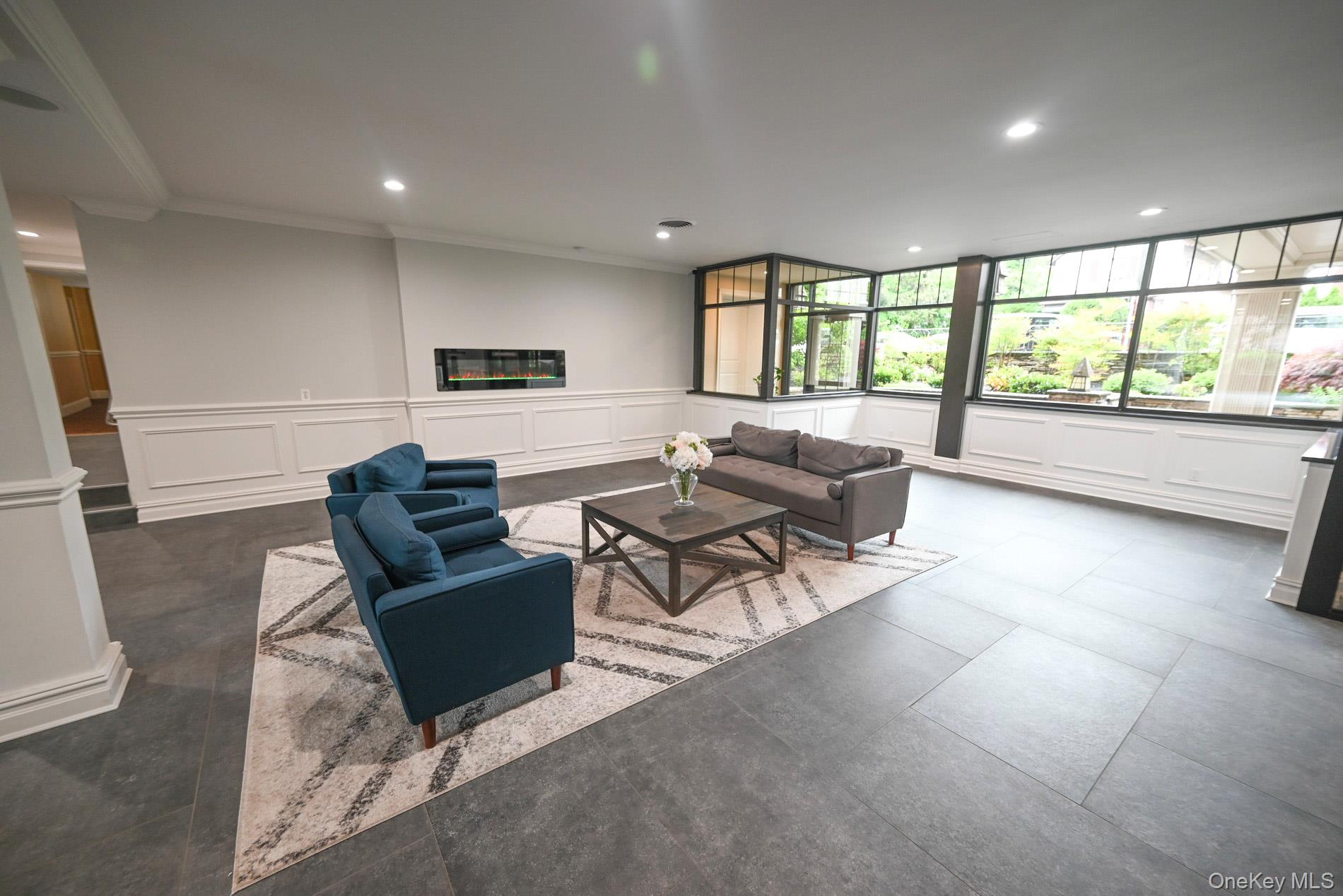 #13 photo, 200 Atlantic Avenue, מחוז נסאו Lynbrook , NY 11563