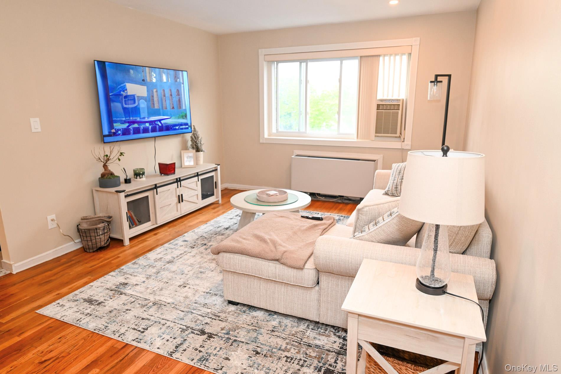 #3 photo, 200 Atlantic Avenue, מחוז נסאו Lynbrook , NY 11563