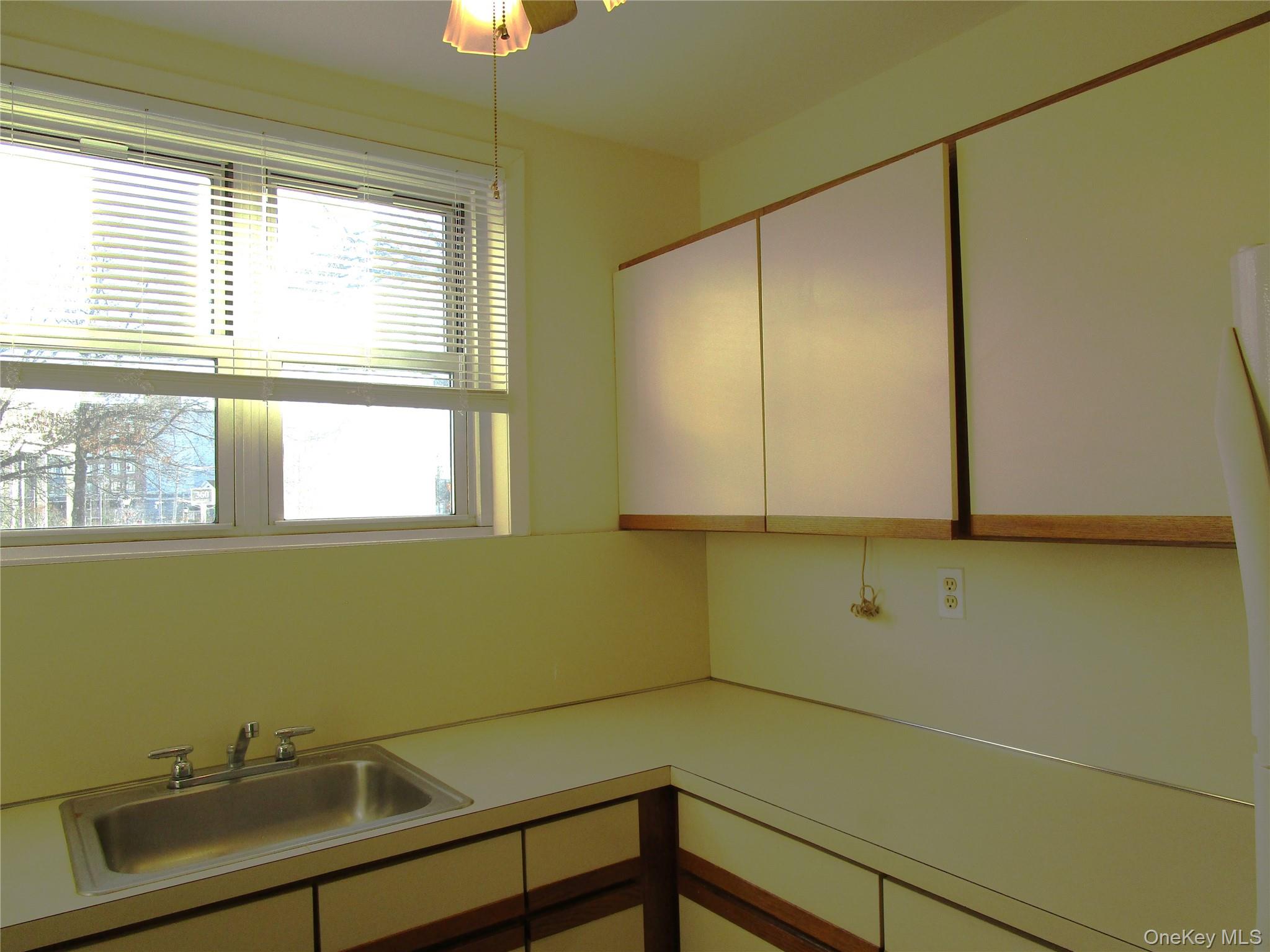 #10 photo, 20 Daley Place, מחוז נסאו Lynbrook , NY 11563