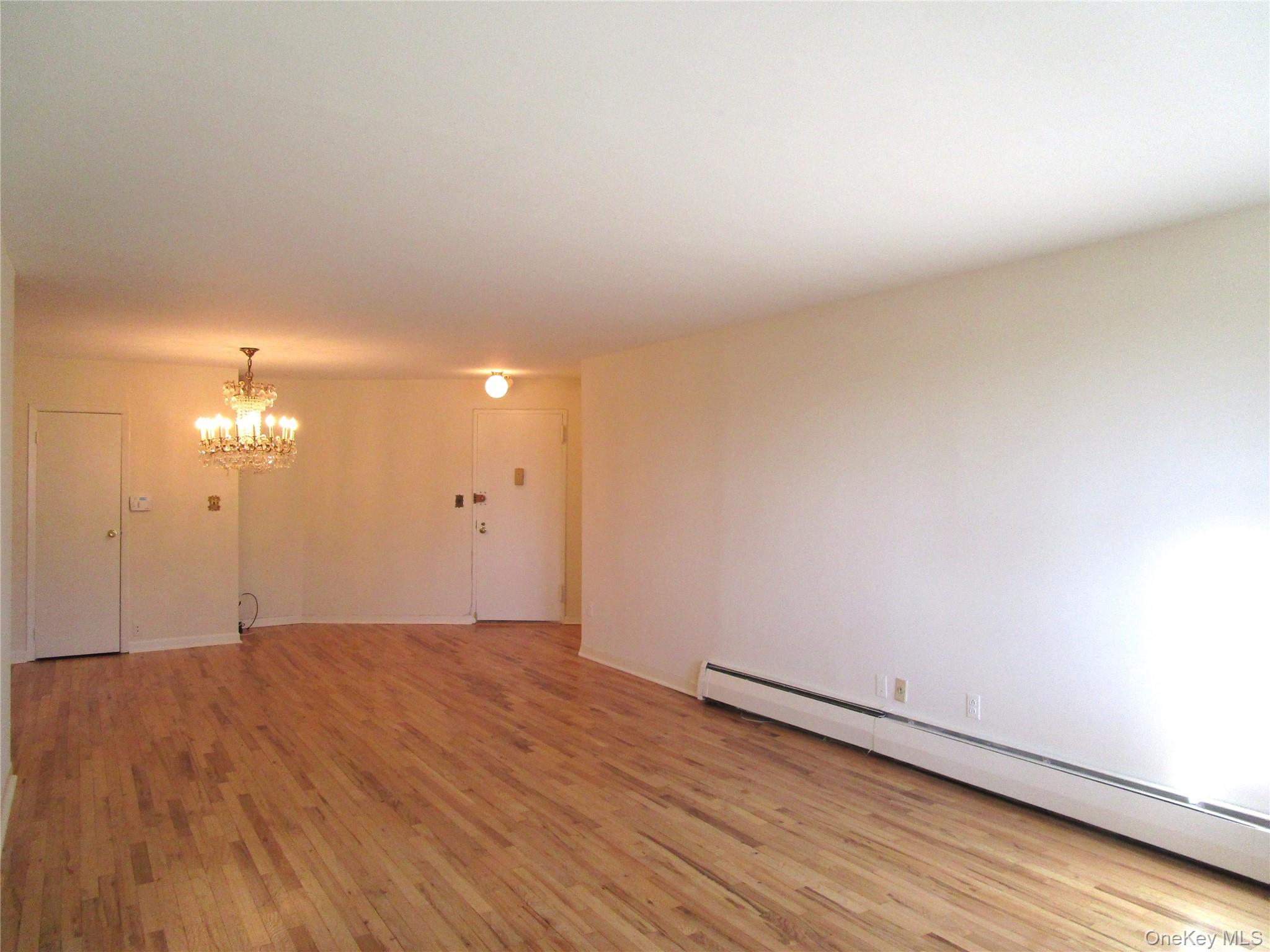 #5 photo, 20 Daley Place, מחוז נסאו Lynbrook , NY 11563