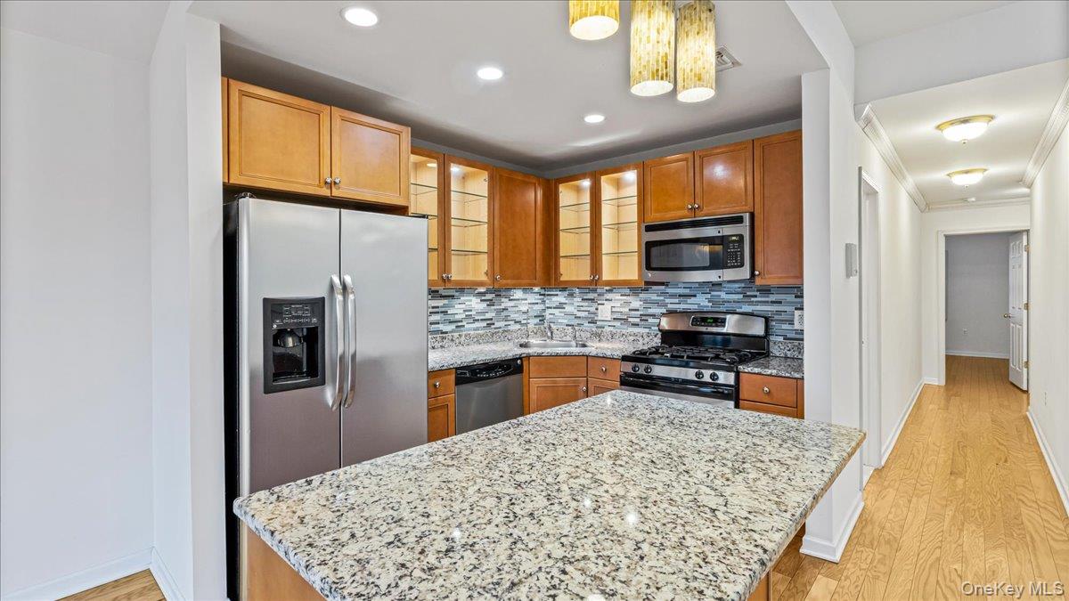 #12 photo, 122-04 Powell Cove Boulevard, College Point , NY 11356