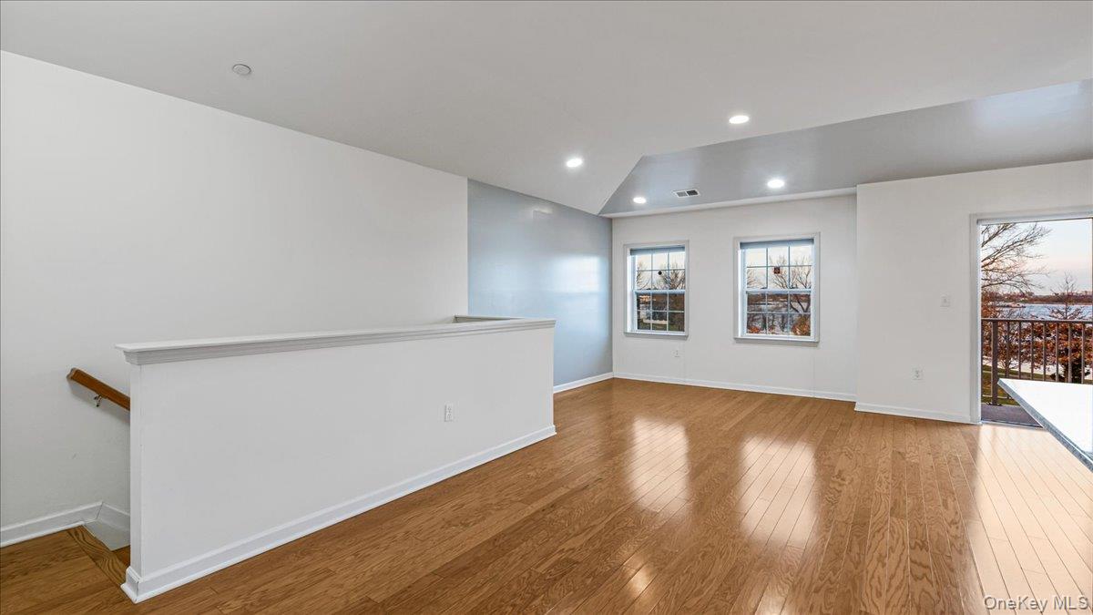 #2 photo, 122-04 Powell Cove Boulevard, College Point , NY 11356