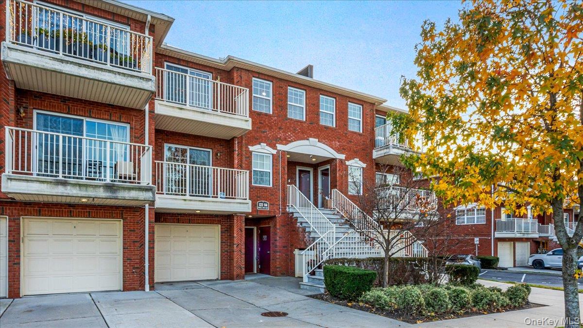 #3 photo, 122-04 Powell Cove Boulevard, College Point , NY 11356