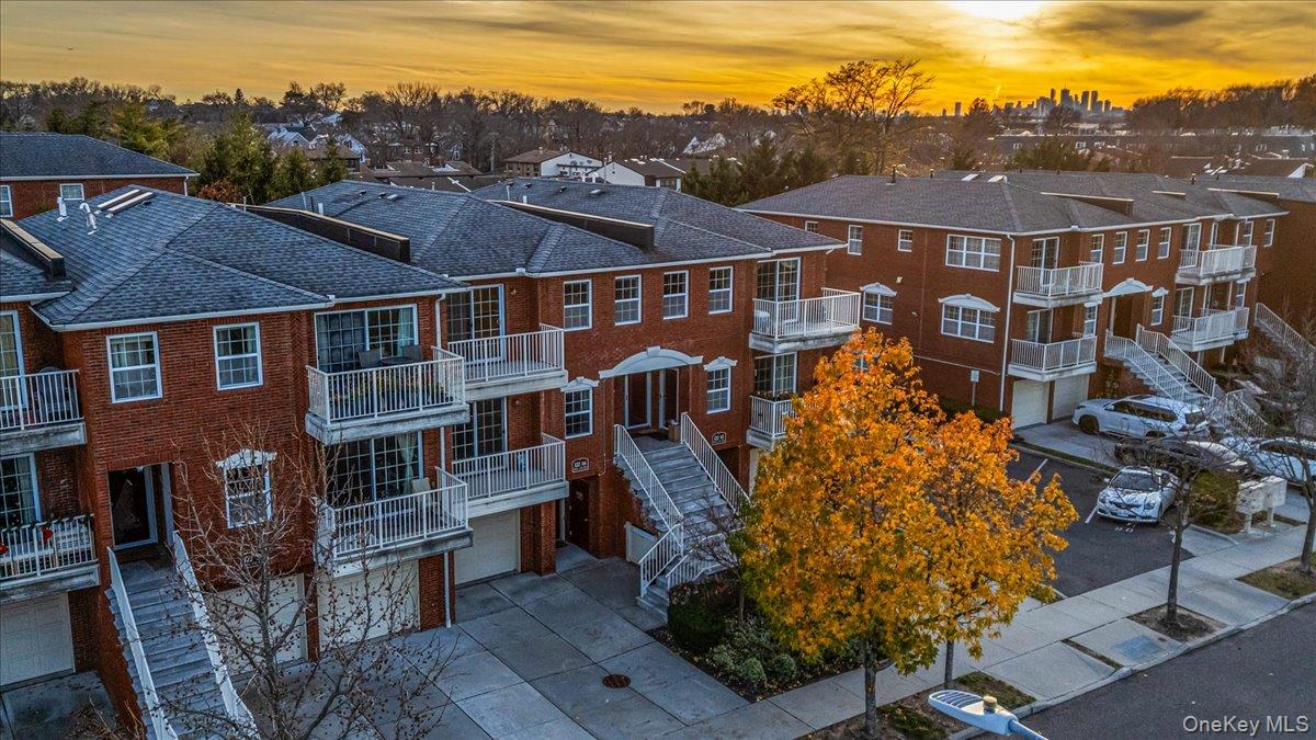 #4 photo, 122-04 Powell Cove Boulevard, College Point , NY 11356