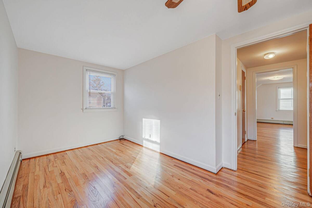 #28 photo, 44 Clark Street, Huntington , NY 11743