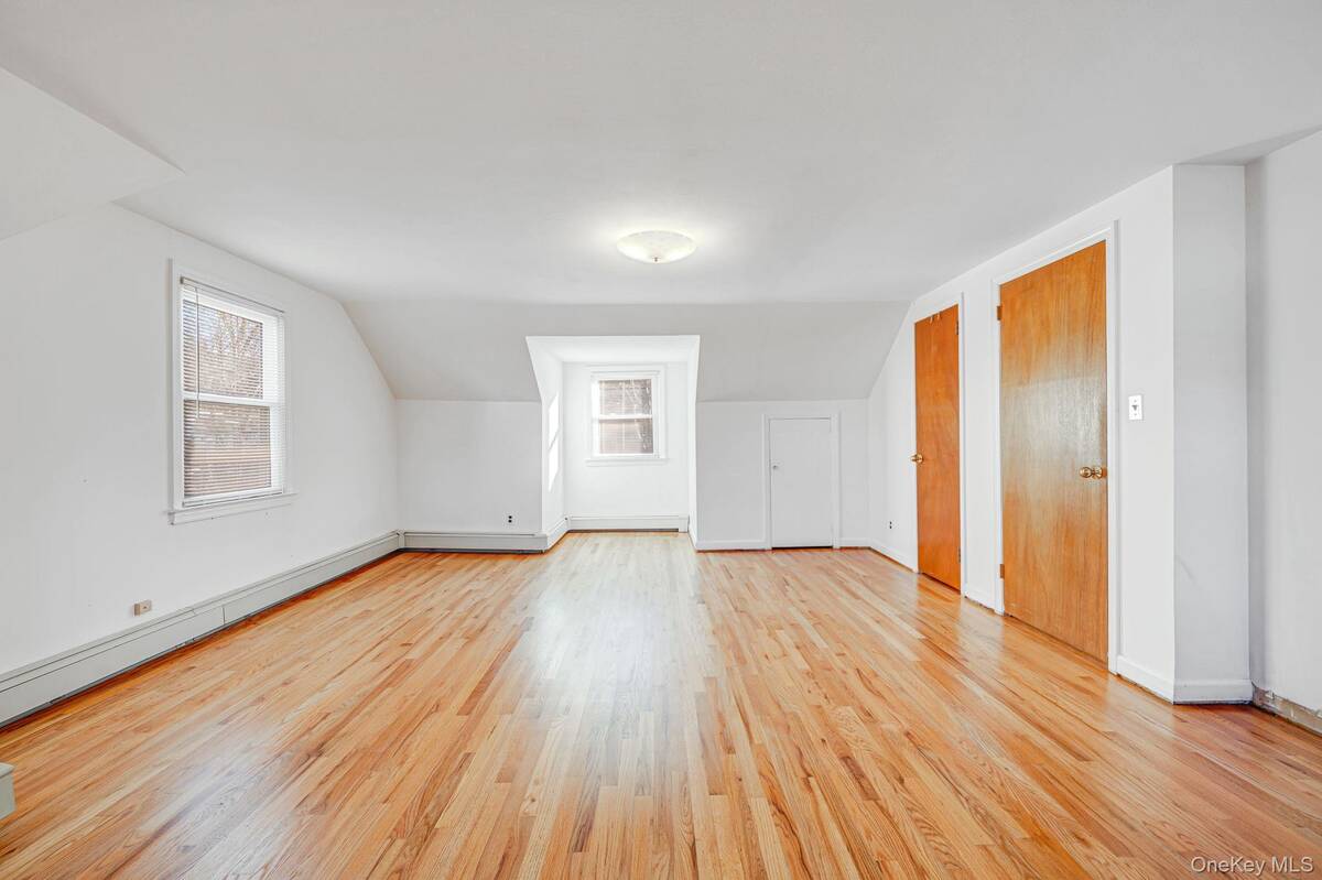 #31 photo, 44 Clark Street, Huntington , NY 11743