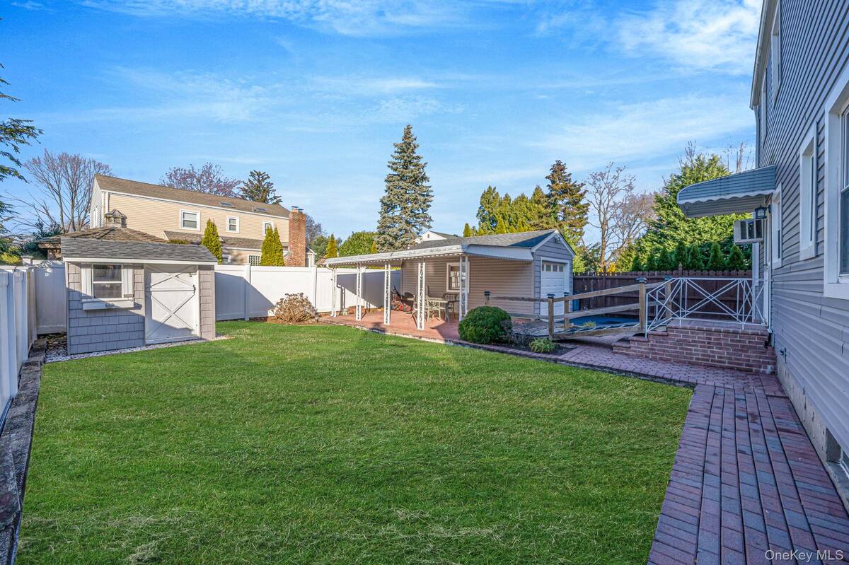 #6 photo, 44 Clark Street, Huntington , NY 11743