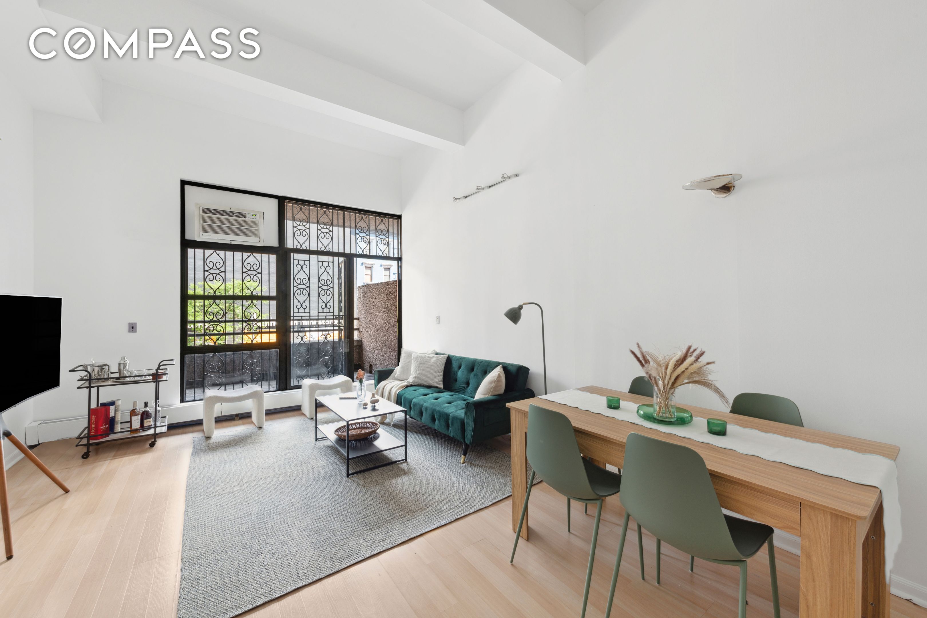 #4 photo, 350 E 62nd Street, Lenox Hill , NY 10065