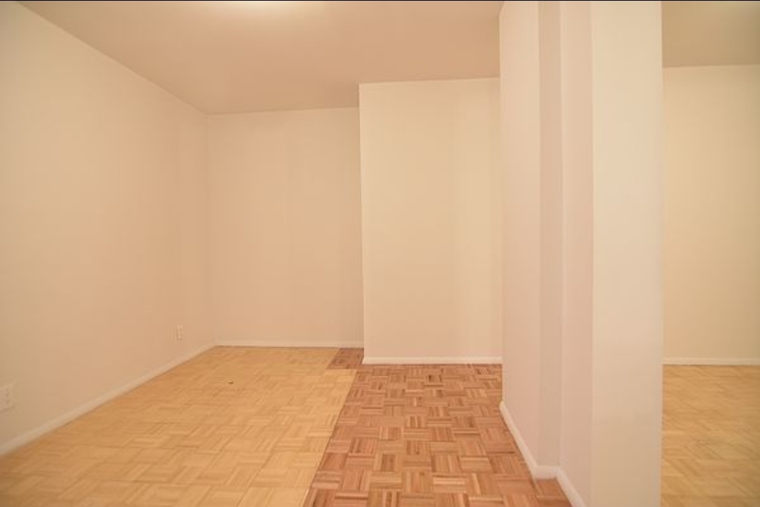 #5 photo, New York City, Hudson Heights , NY 10033