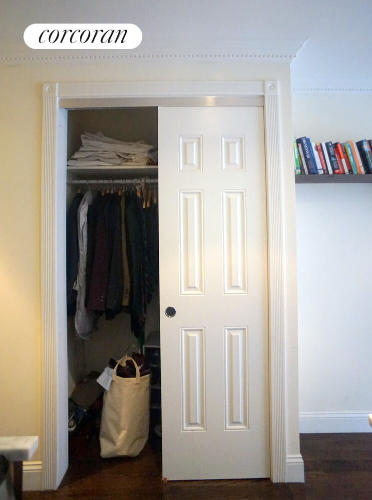 #9 photo, 254 W 15TH Street, Chelsea , NY 10011