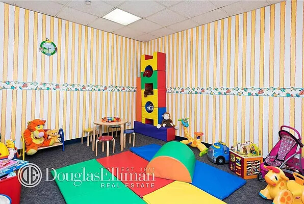 #14 photo, New York City, Murray Hill , NY 10016