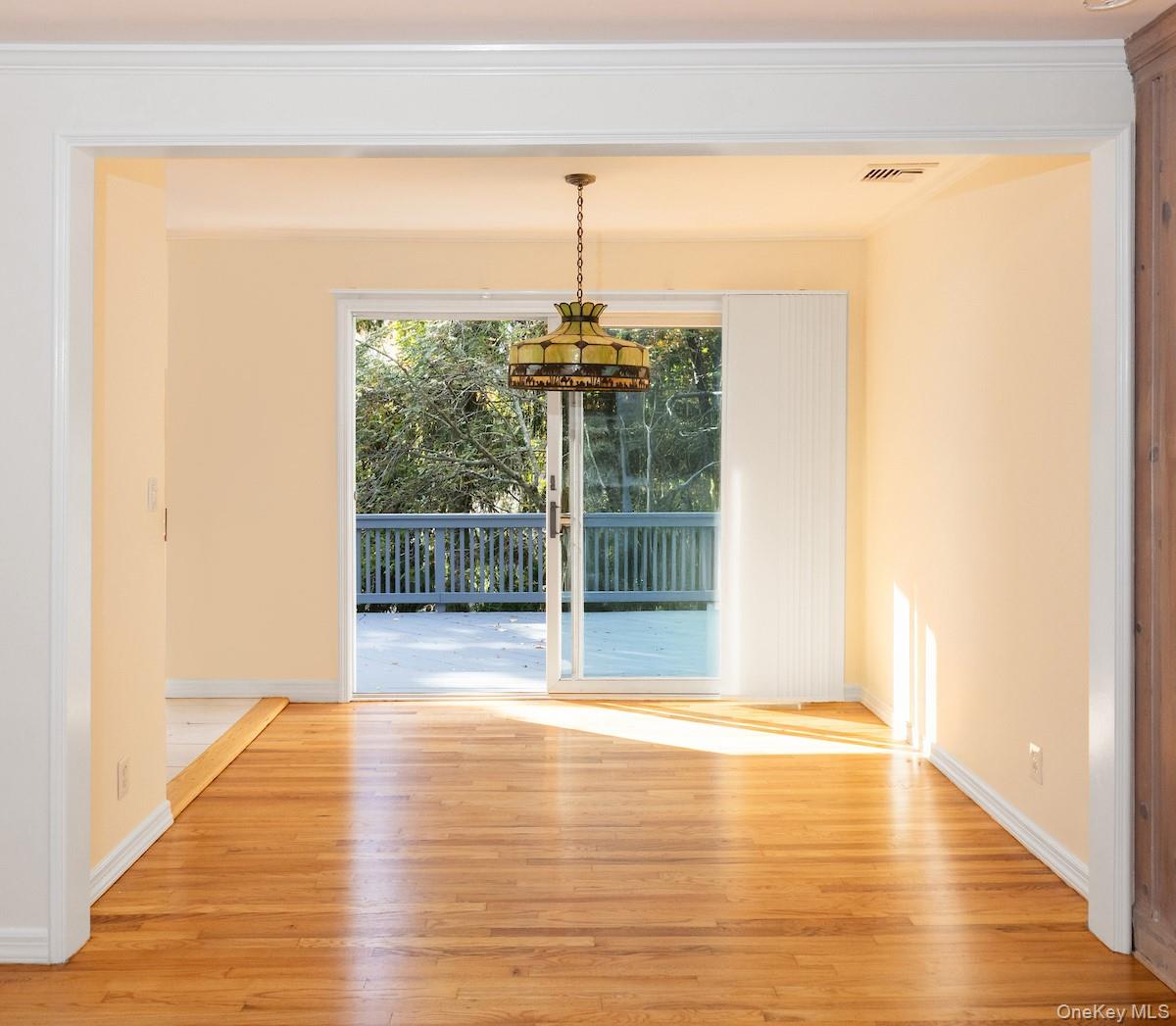 #7 photo, 77 Washington Avenue, Dobbs Ferry , NY 10522