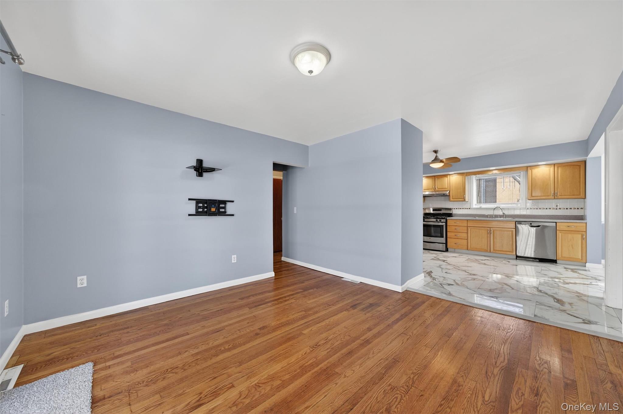 #17 photo, 1014 County Route 37, New Hampton , NY 10958