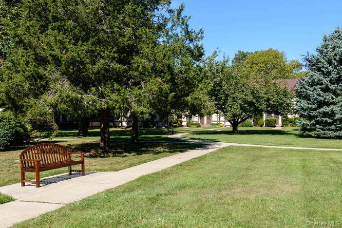 #16 photo, 127 Fifteenth Street, नासाउ काउंटी Garden City , NY 11530