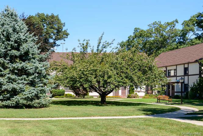 #18 photo, 127 Fifteenth Street, नासाउ काउंटी Garden City , NY 11530