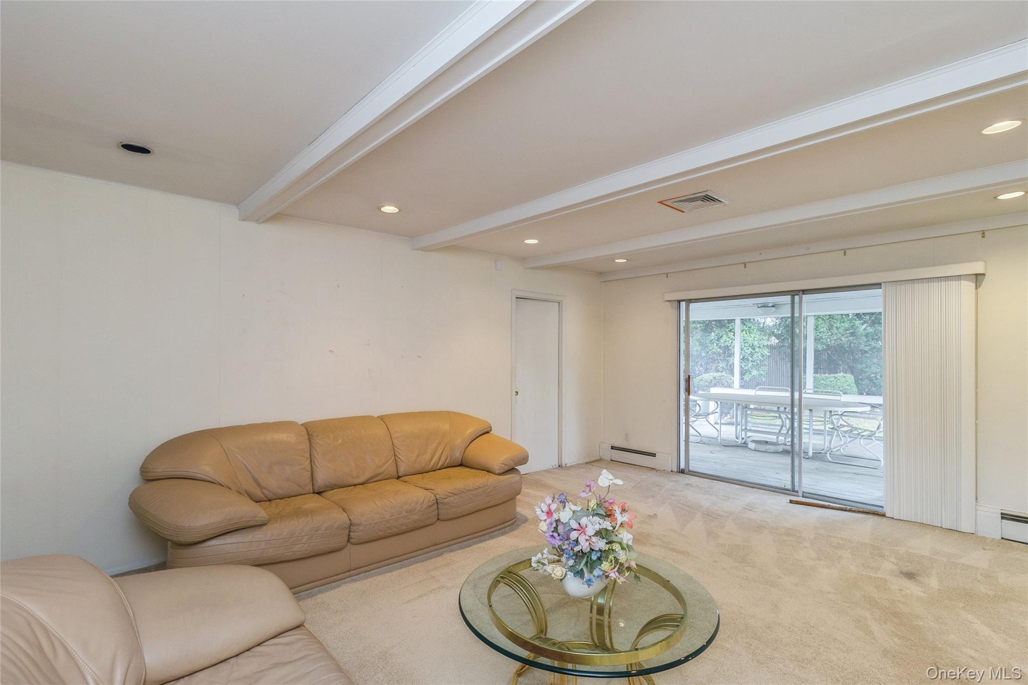 #11 photo, 22 Ballad Lane, সাফোক কাউন্টি Stony Brook , NY 11790