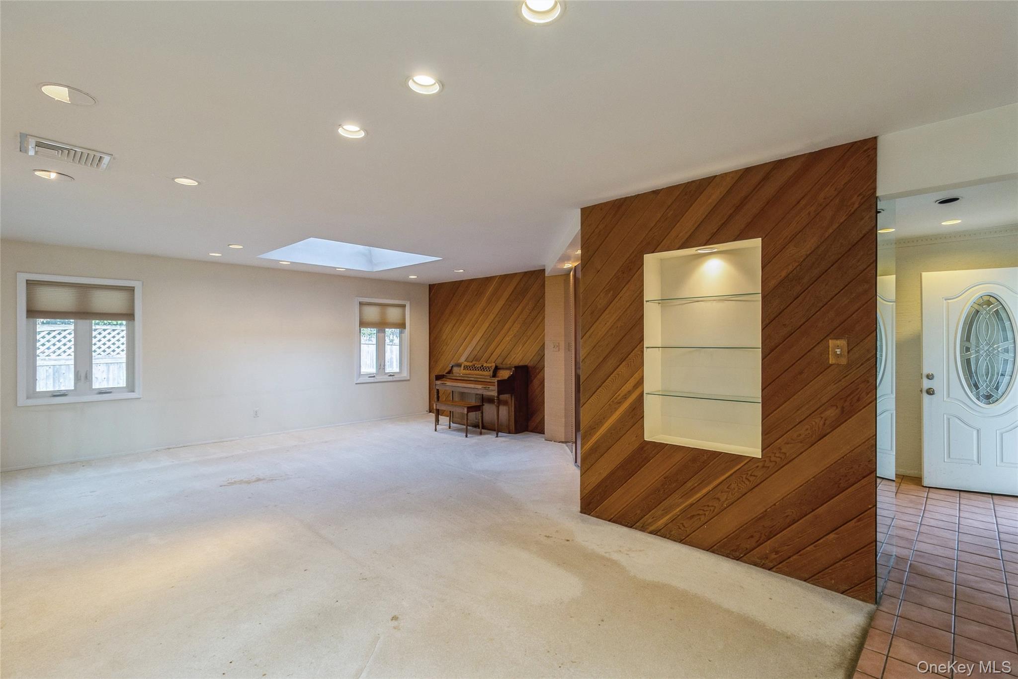 #8 photo, 22 Ballad Lane, সাফোক কাউন্টি Stony Brook , NY 11790