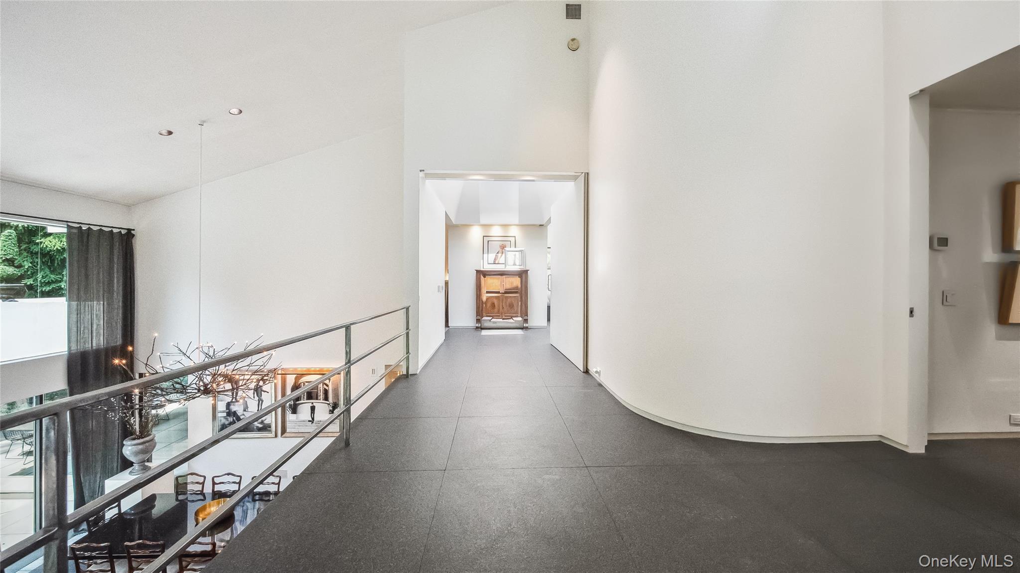 #17 photo, 7 Folie Court, नासाउ काउंटी Manhasset , NY 11030