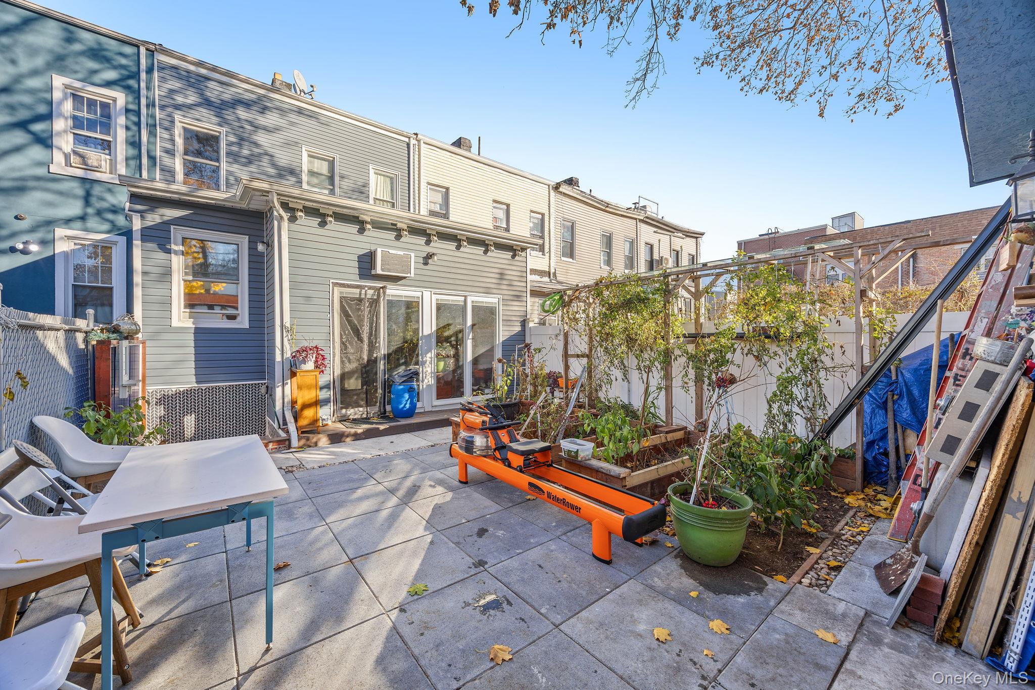 #11 photo, 414 Chestnut Street, Бруклин ‖ Brooklyn , NY 11208