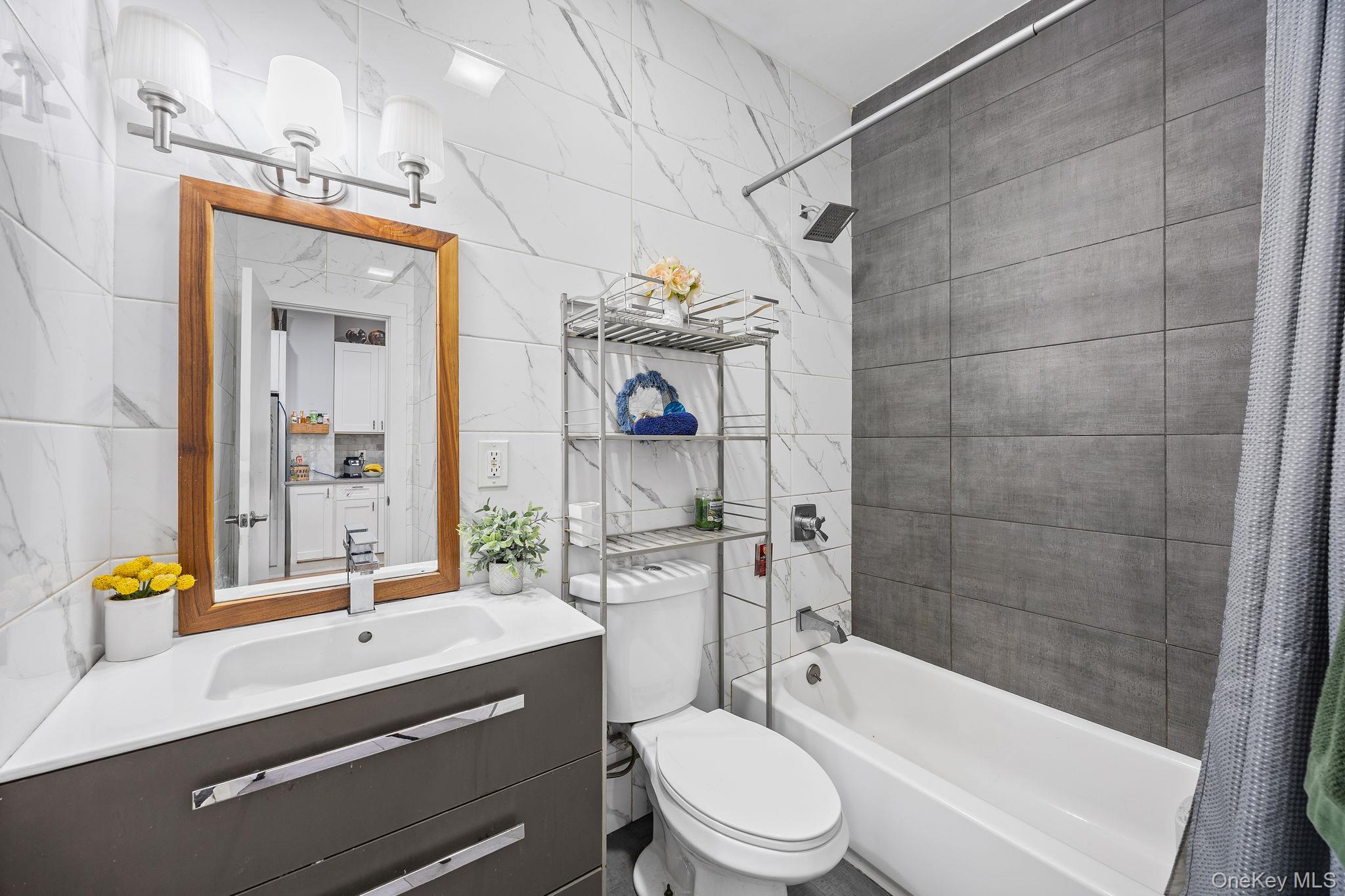 #9 photo, 414 Chestnut Street, Бруклин ‖ Brooklyn , NY 11208