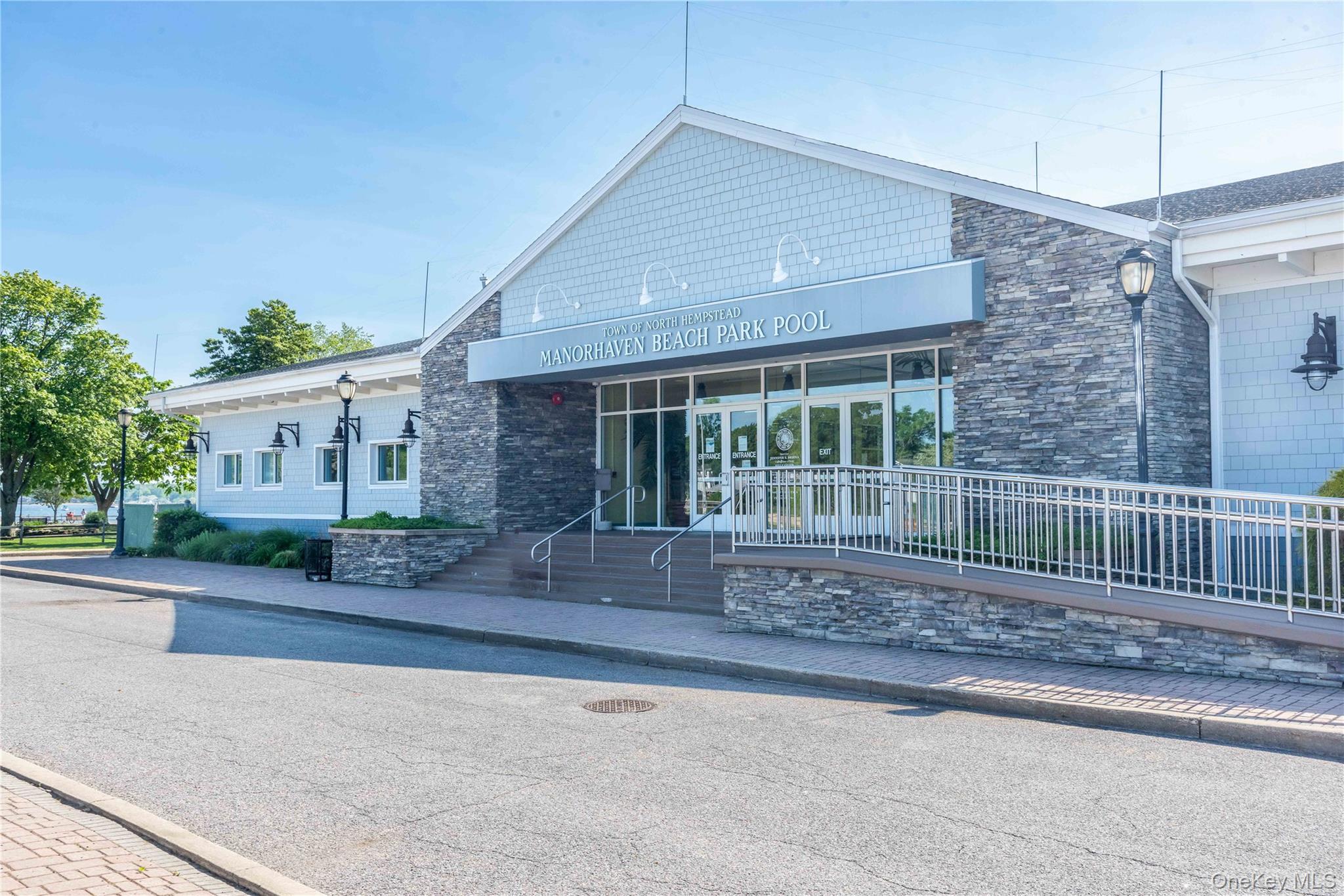 #10 photo, 7B Orchard Beach Road, नासाउ काउंटी Port Washington , NY 11050