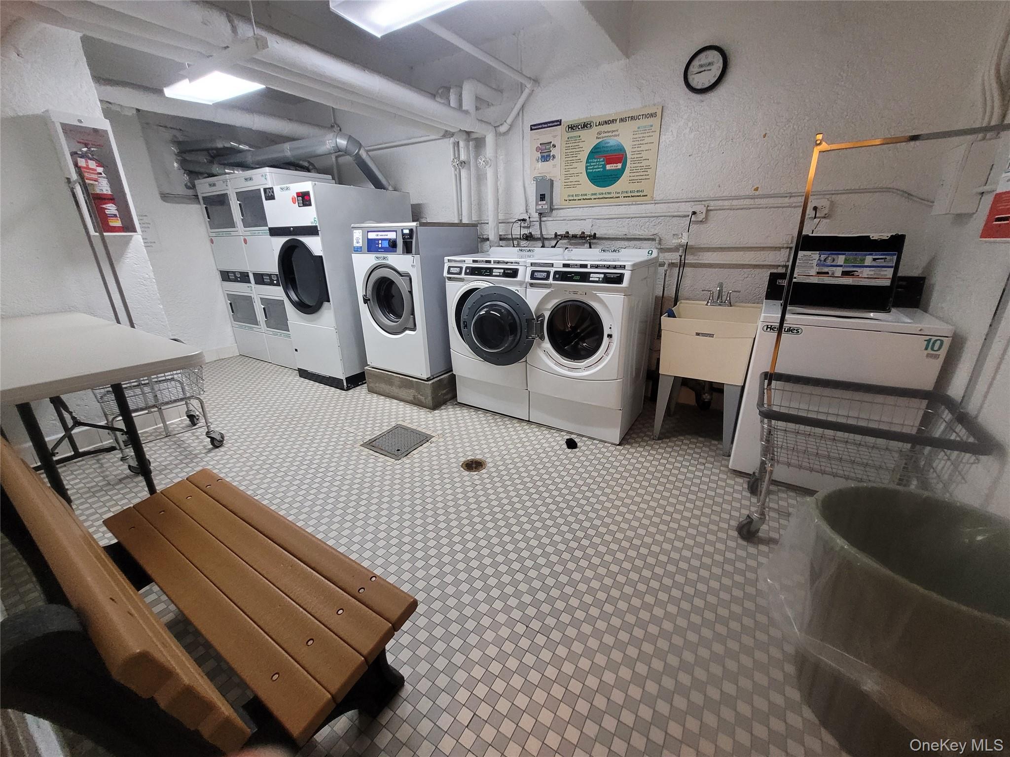 #5 photo, 43-25 Douglaston Parkway, Douglaston , NY 11363