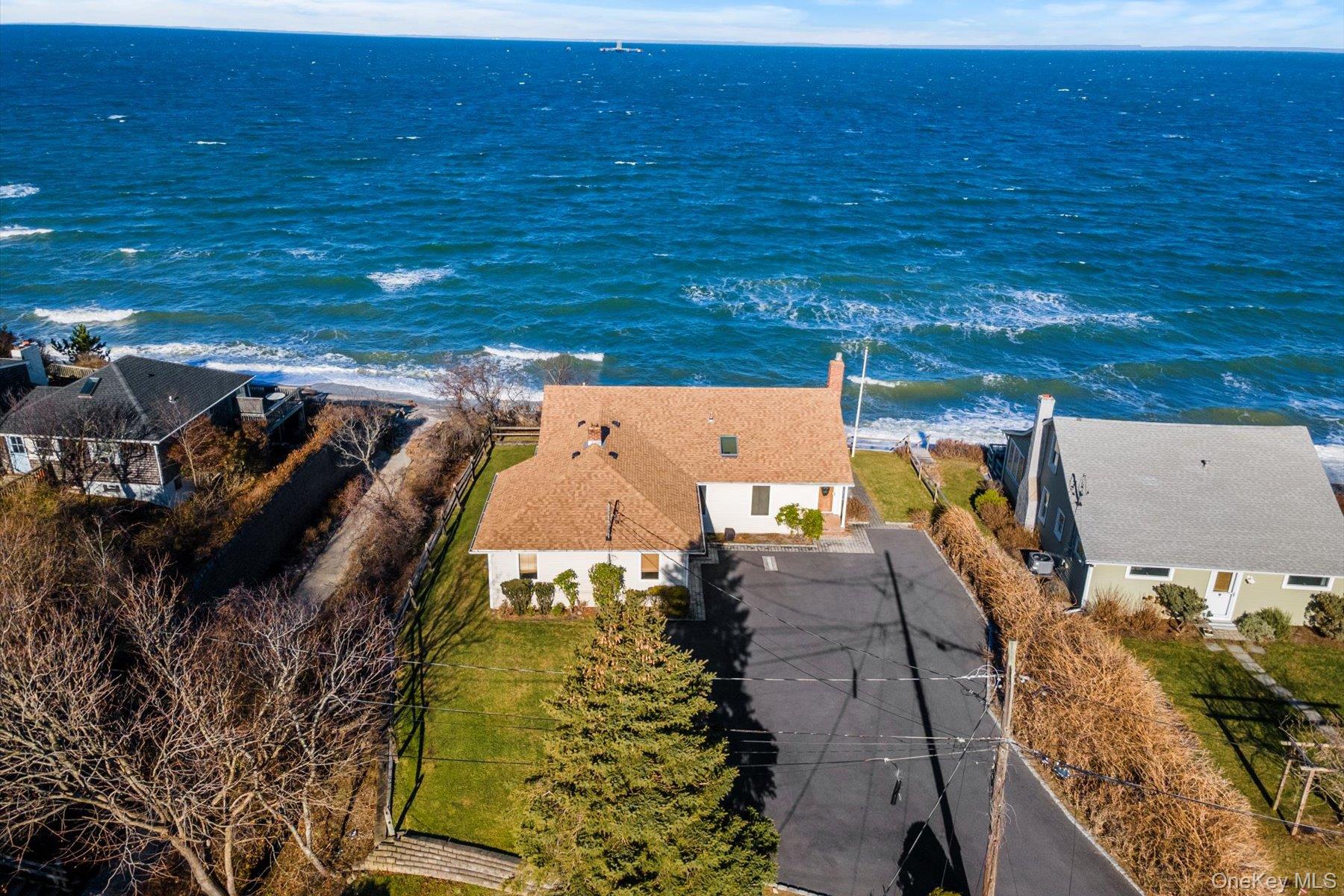 #1 photo, 18 N Walk, सफ़ोक काउंटी Jamesport , NY 11947