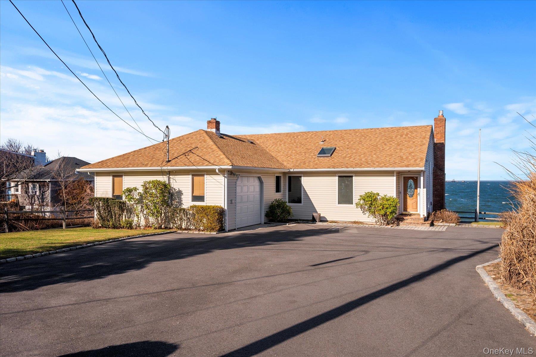 #20 photo, 18 N Walk, सफ़ोक काउंटी Jamesport , NY 11947