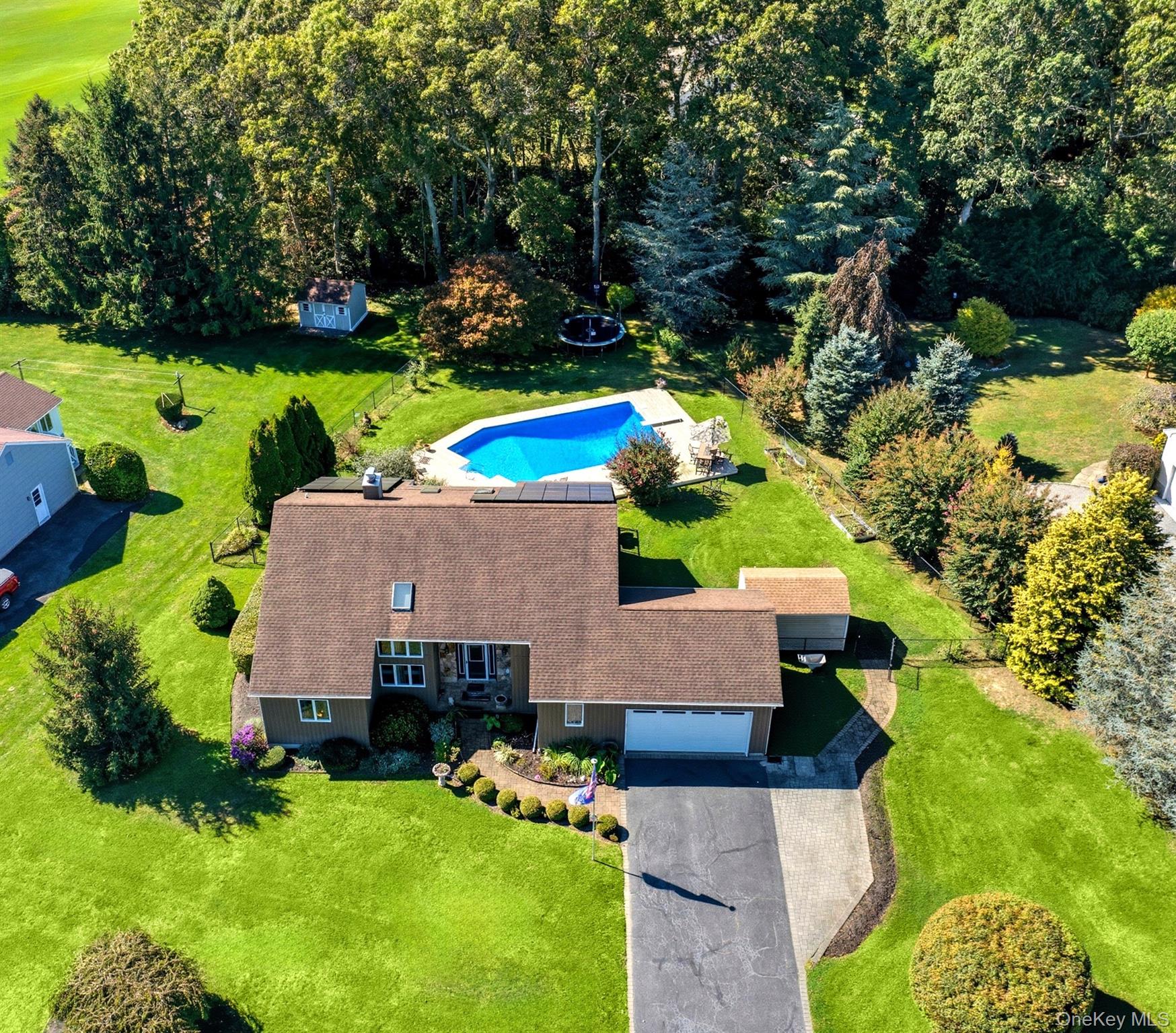 #10 photo, 61 Eileen Circle, Саффолк ‖ Jamesport , NY 11947