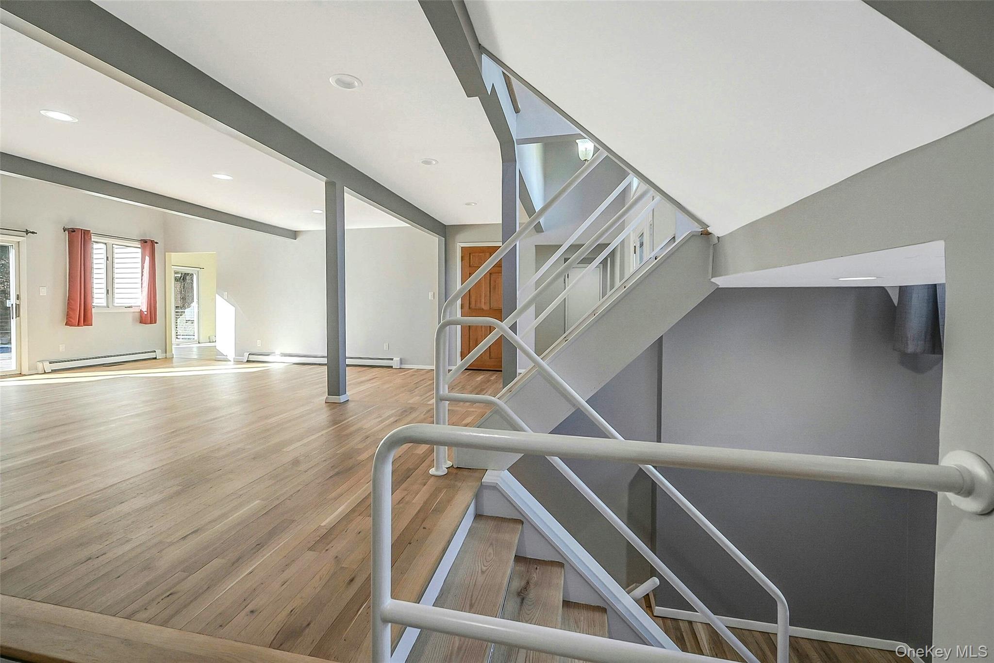 #15 photo, 61 Eileen Circle, Саффолк ‖ Jamesport , NY 11947