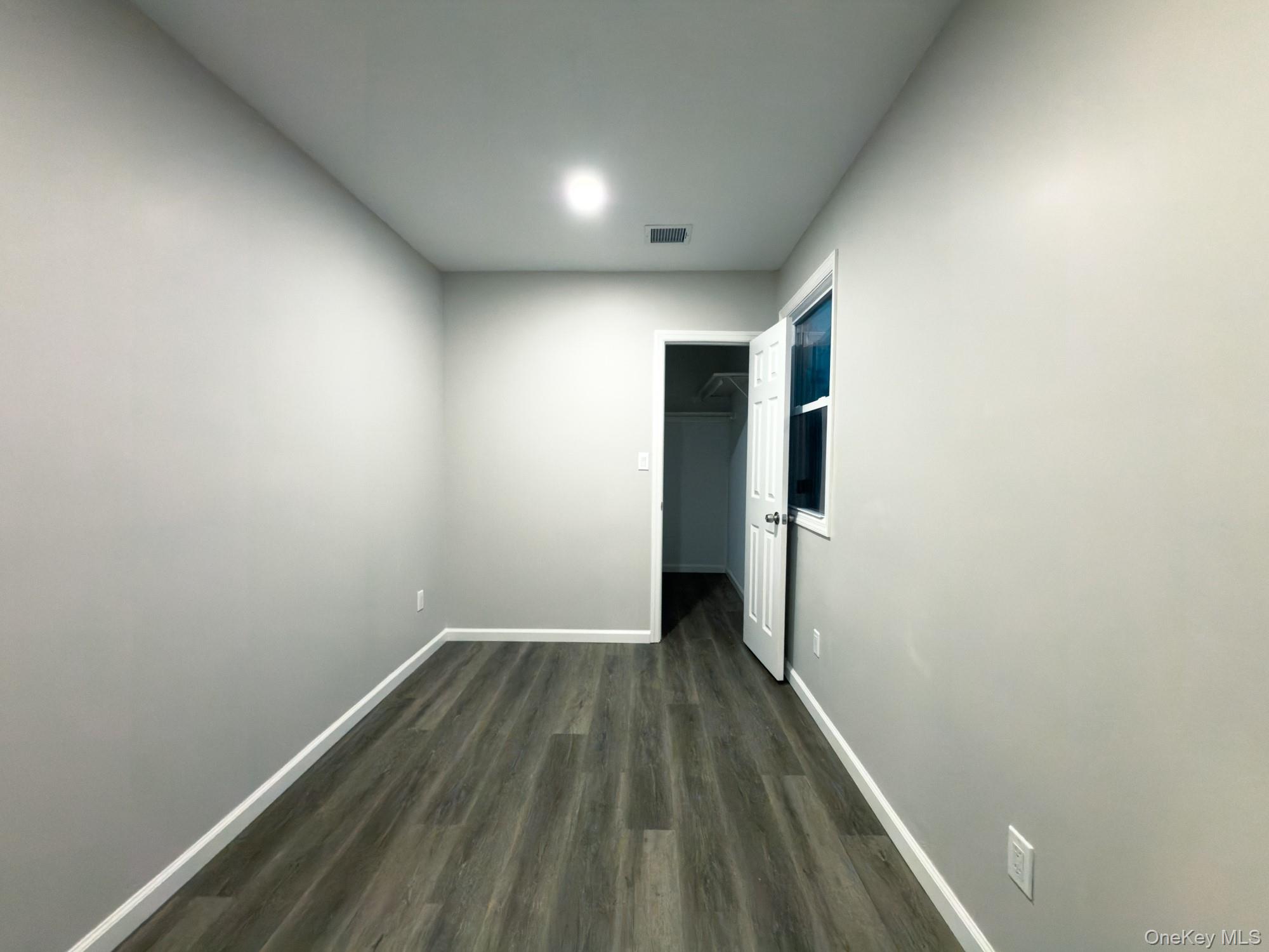 #14 photo, 77 Spar Drive, 롱 아일랜드 Mastic Beach , NY 11951