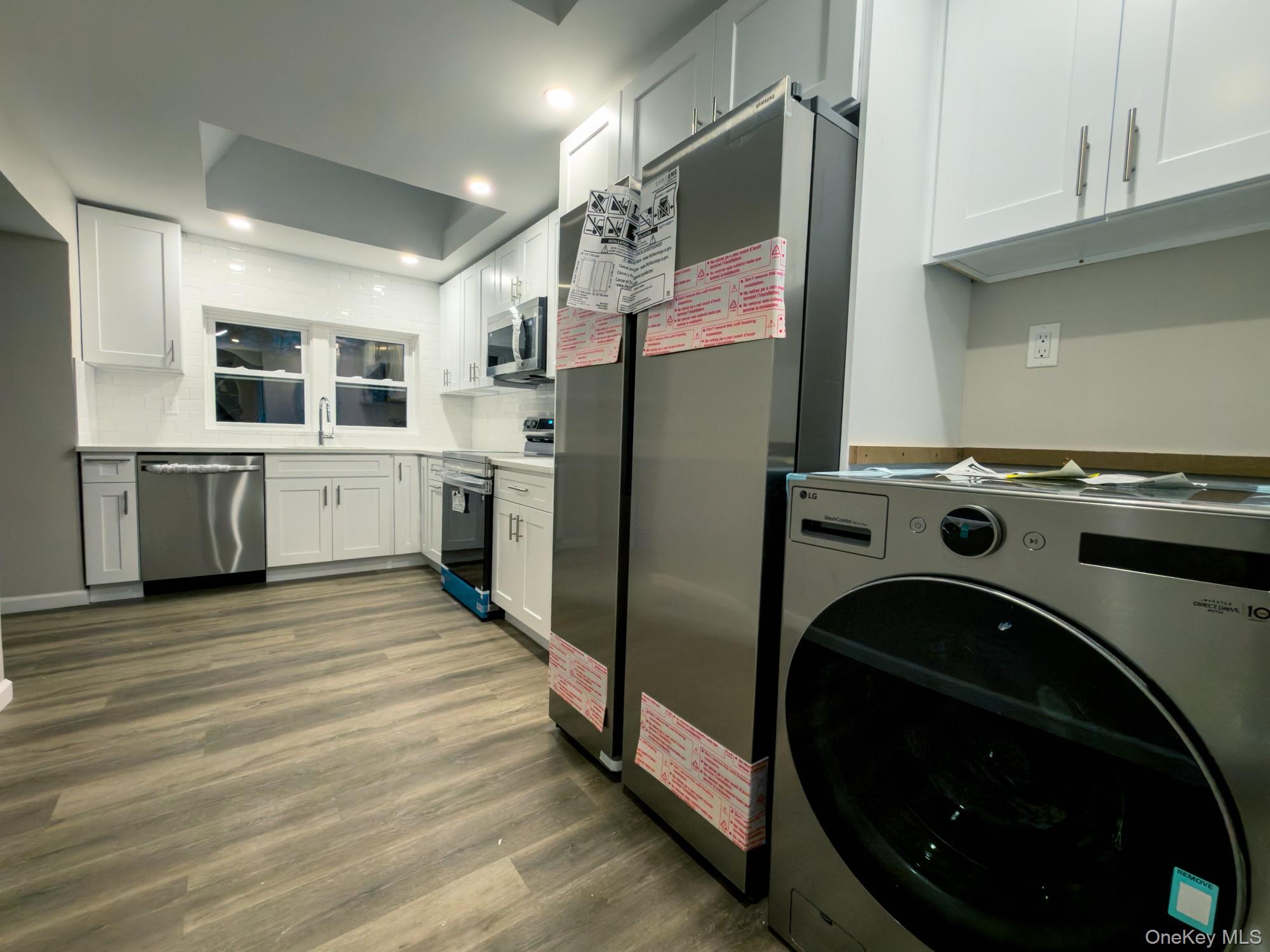 #5 photo, 77 Spar Drive, 롱 아일랜드 Mastic Beach , NY 11951