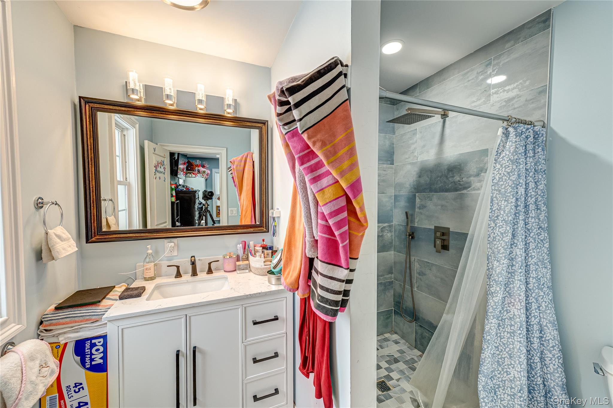 #6 photo, 85 Bayview Avenue, East Patchogue , NY 11772