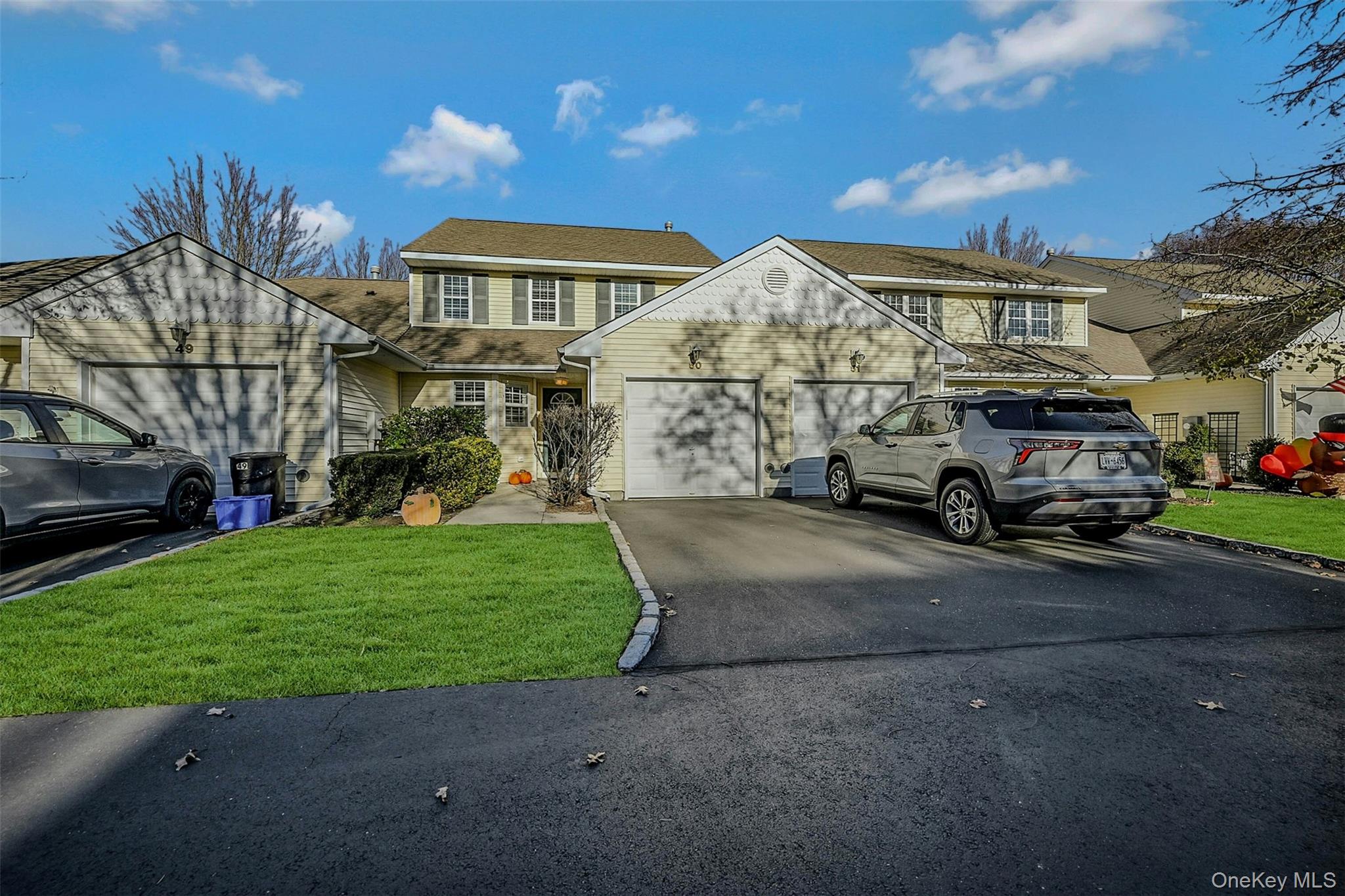 #3 photo, 50 Strawberry Commons, Riverhead , NY 11901