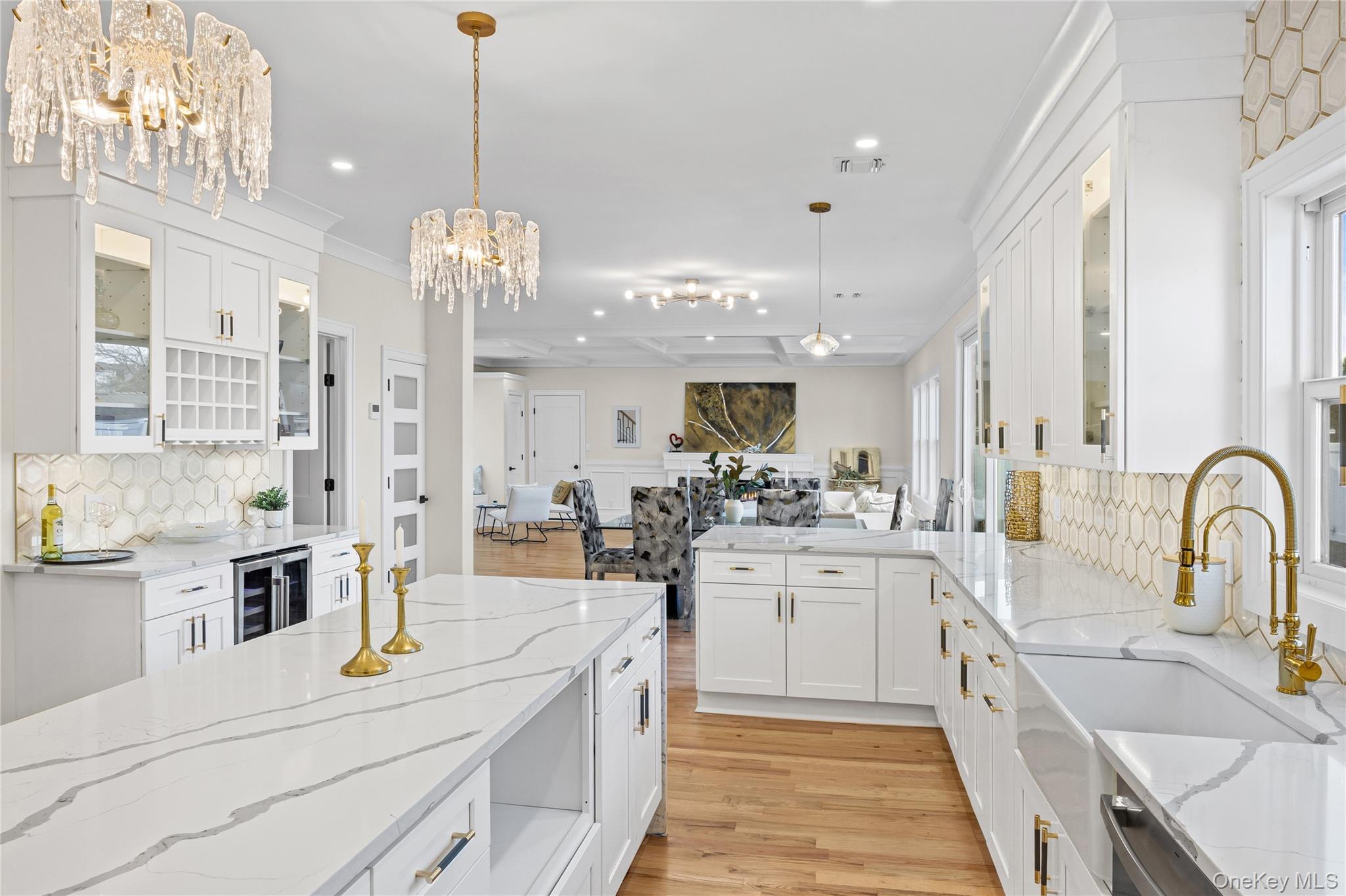 #12 photo, Westbury, Westbury , NY 11590