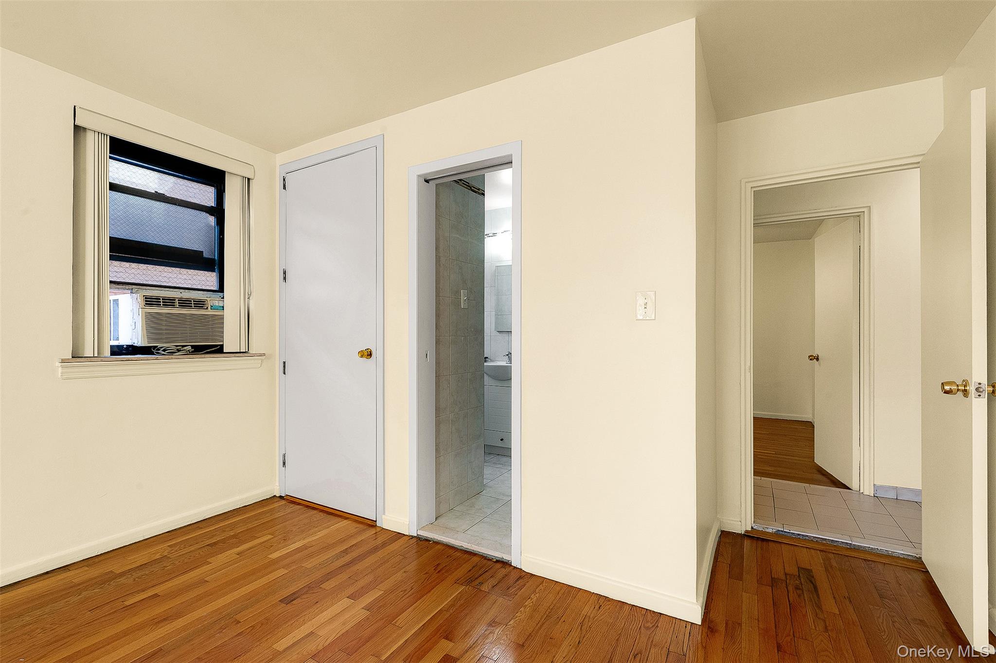 #19 photo, 109-23 71st Road, Forest Hills , NY 11375