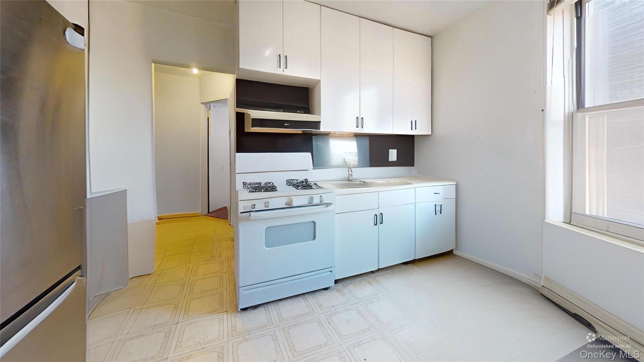 #3 photo, 67-30 Clyde Street, Forest Hills , NY 11375