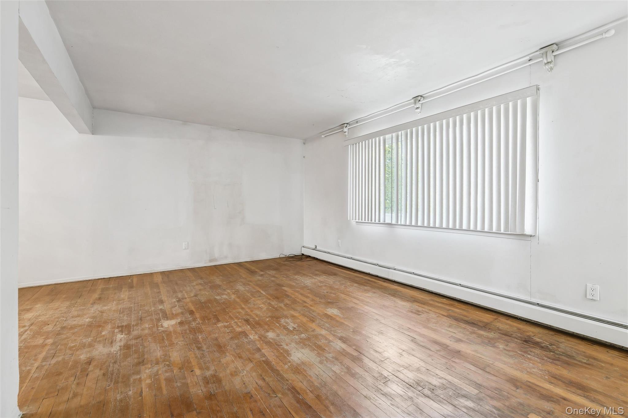 #2 photo, 105 Loop Drive, Sayville , NY 11782