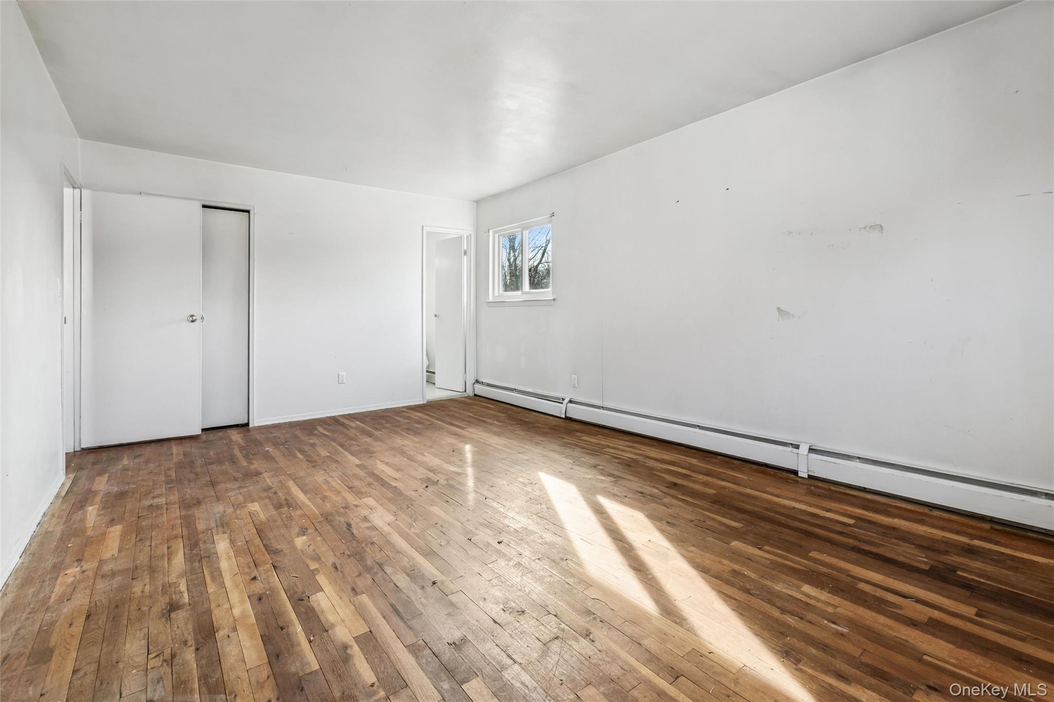 #20 photo, 105 Loop Drive, Sayville , NY 11782