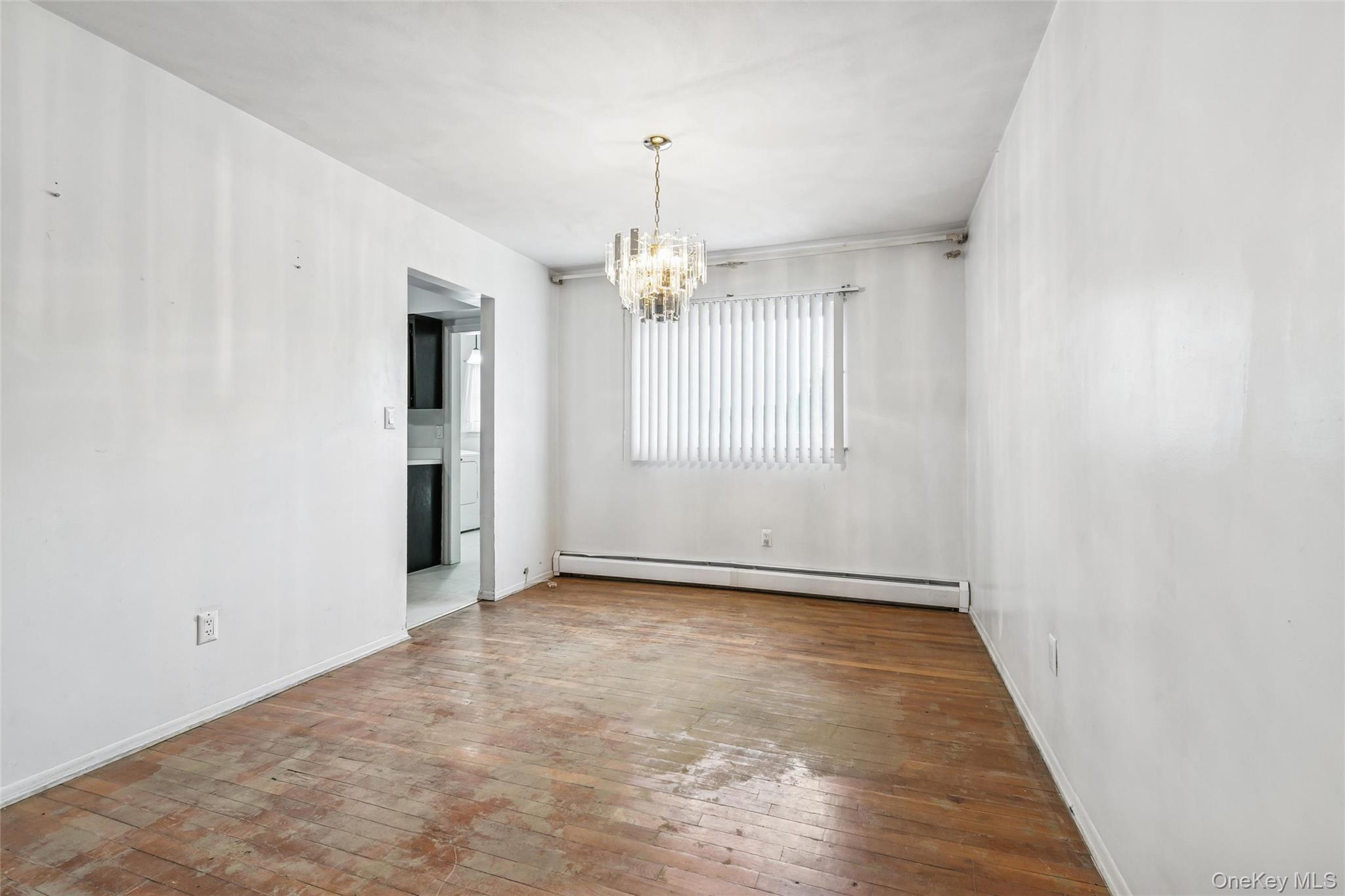 #6 photo, 105 Loop Drive, Sayville , NY 11782