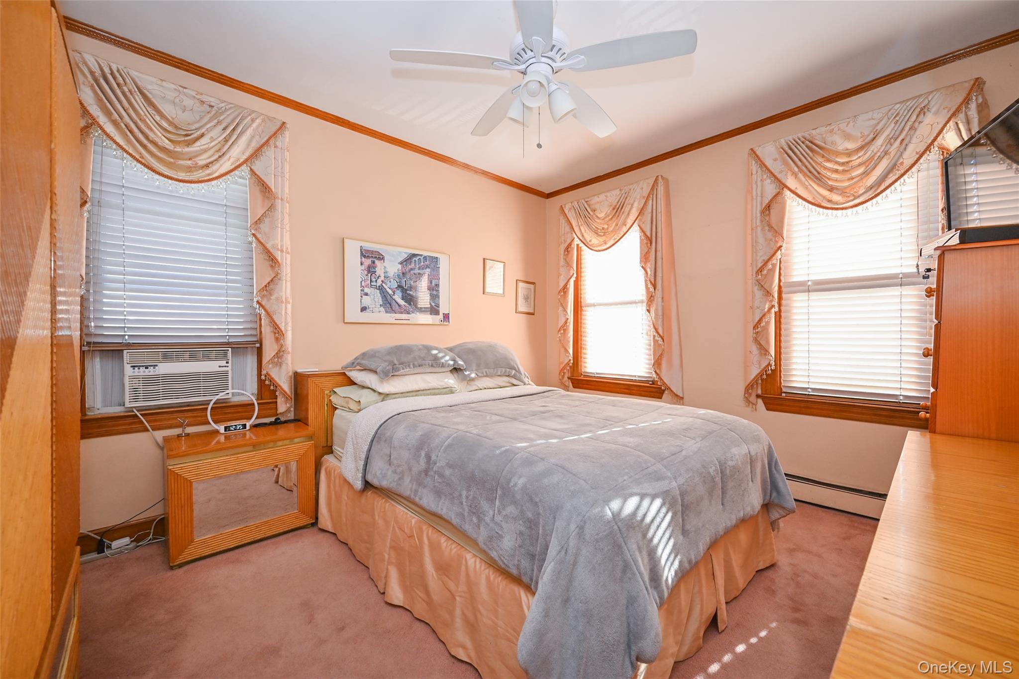 #10 photo, 9603 42nd Avenue, Куинс ‖ Corona , NY 11368