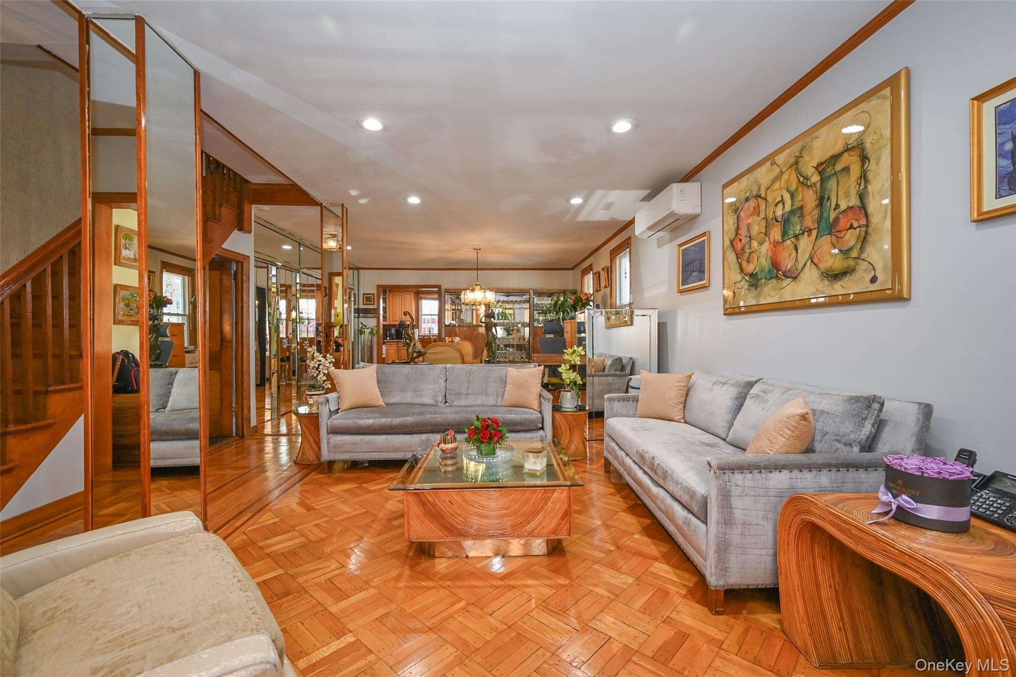 #5 photo, 9603 42nd Avenue, Куинс ‖ Corona , NY 11368