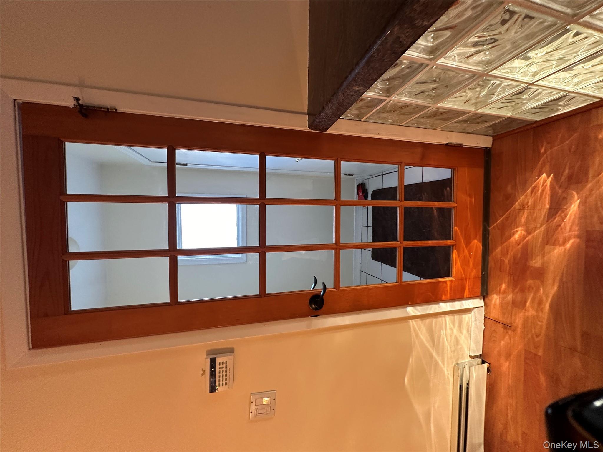 #10 photo, 2480 Fir Court, नासाउ काउंटी East Meadow , NY 11554