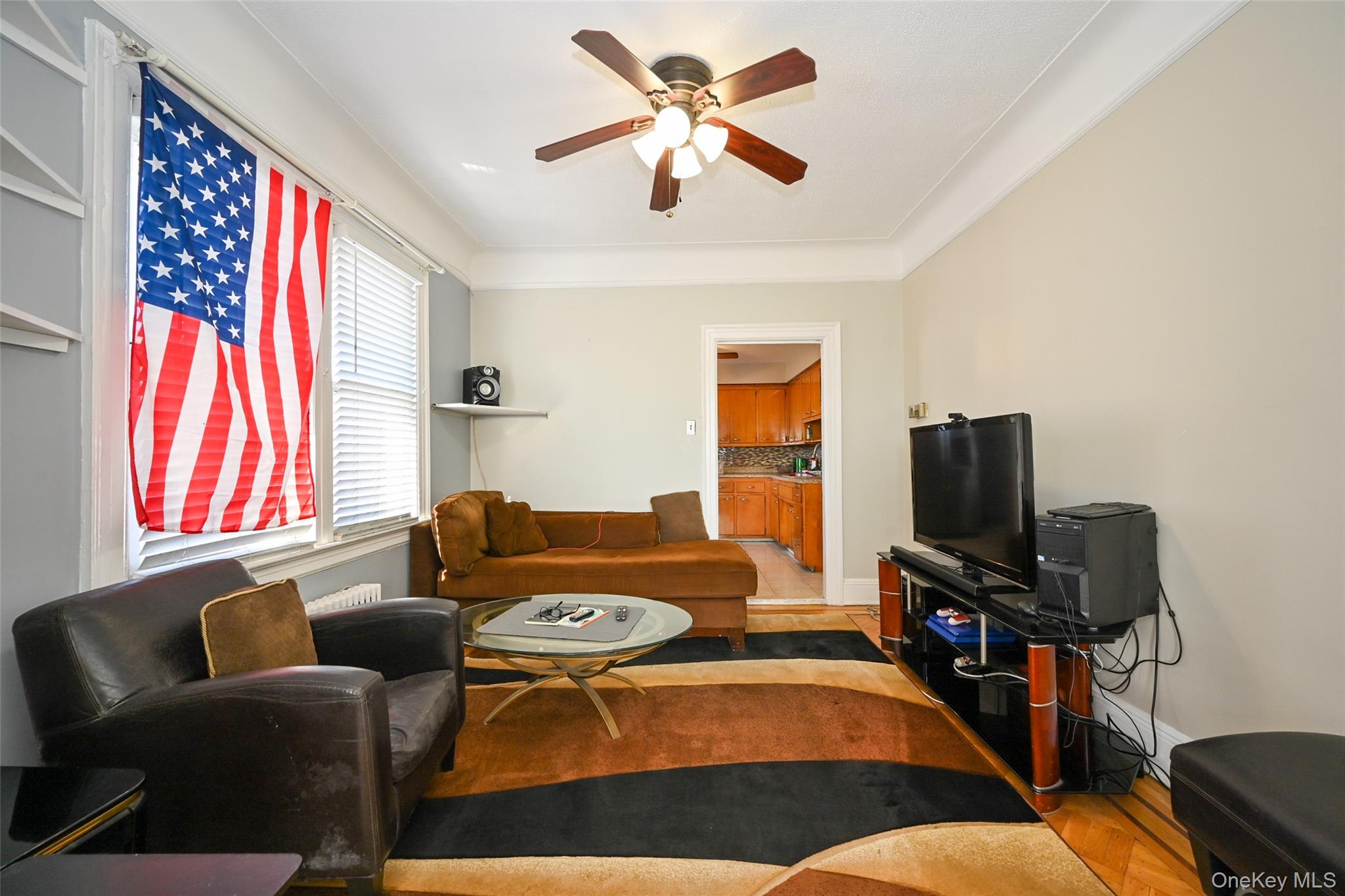 #20 photo, 9601 42nd Avenue, Corona , NY 11368