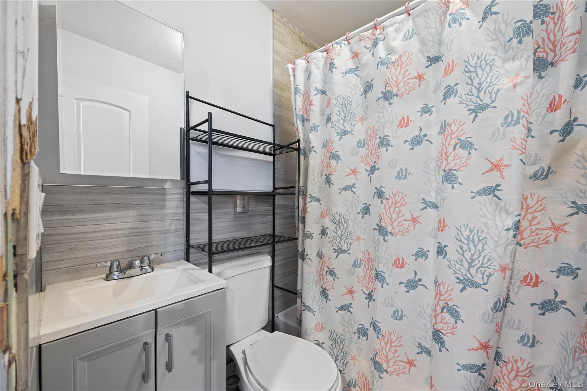 #11 photo, 2611 Decatur Avenue, Bronx , NY 10458