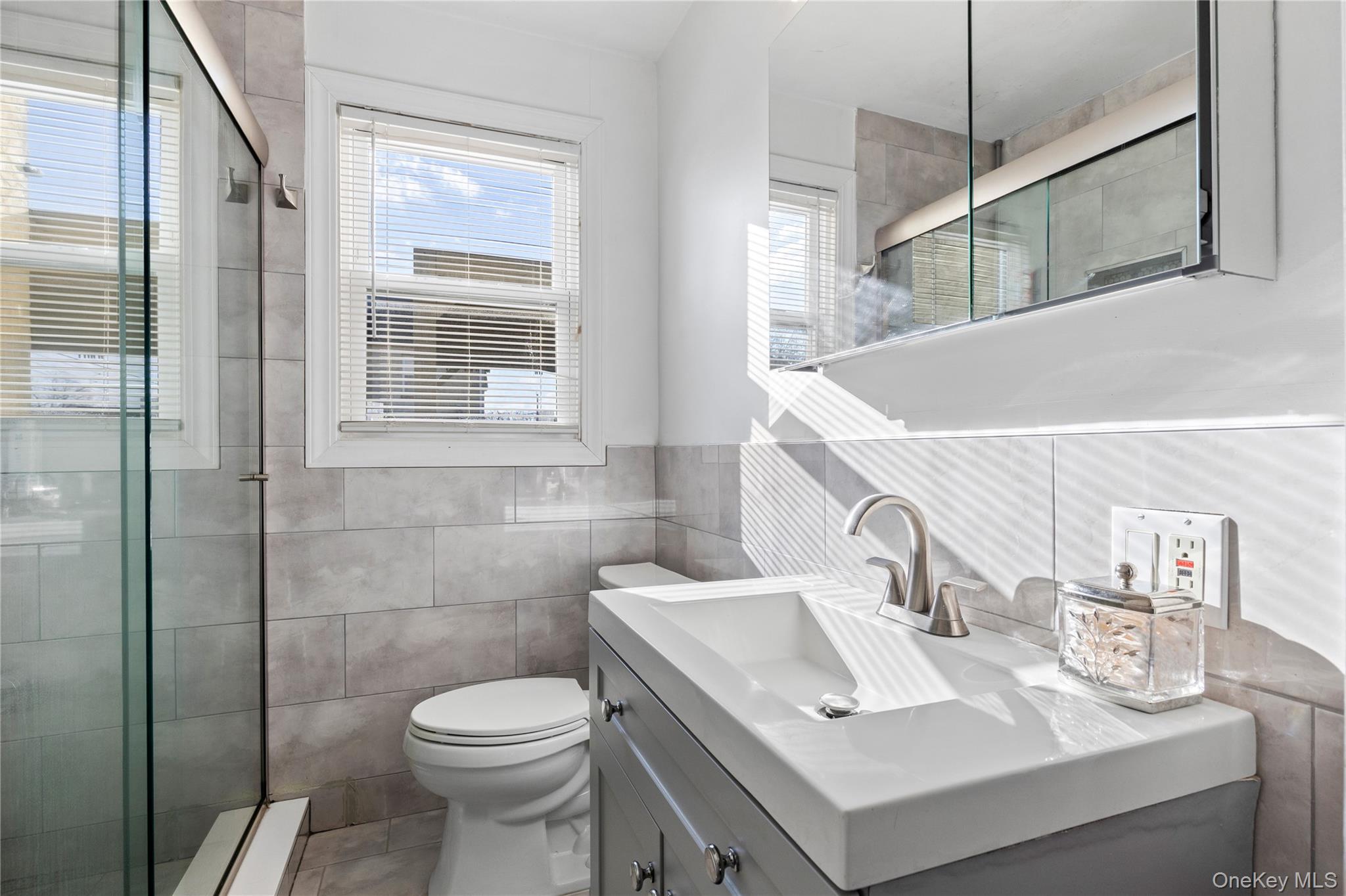 #14 photo, 40 Oak Street, Harrison , NY 10528